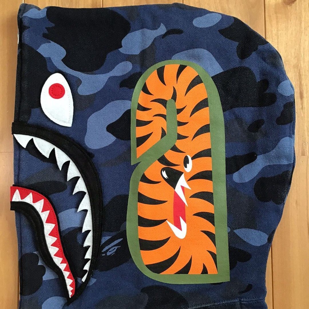 Bape BAPE DETACHABLE Shark Full Zip Hoodie Blue camo Size US M / EU 48-50 / 2 - 7 Thumbnail