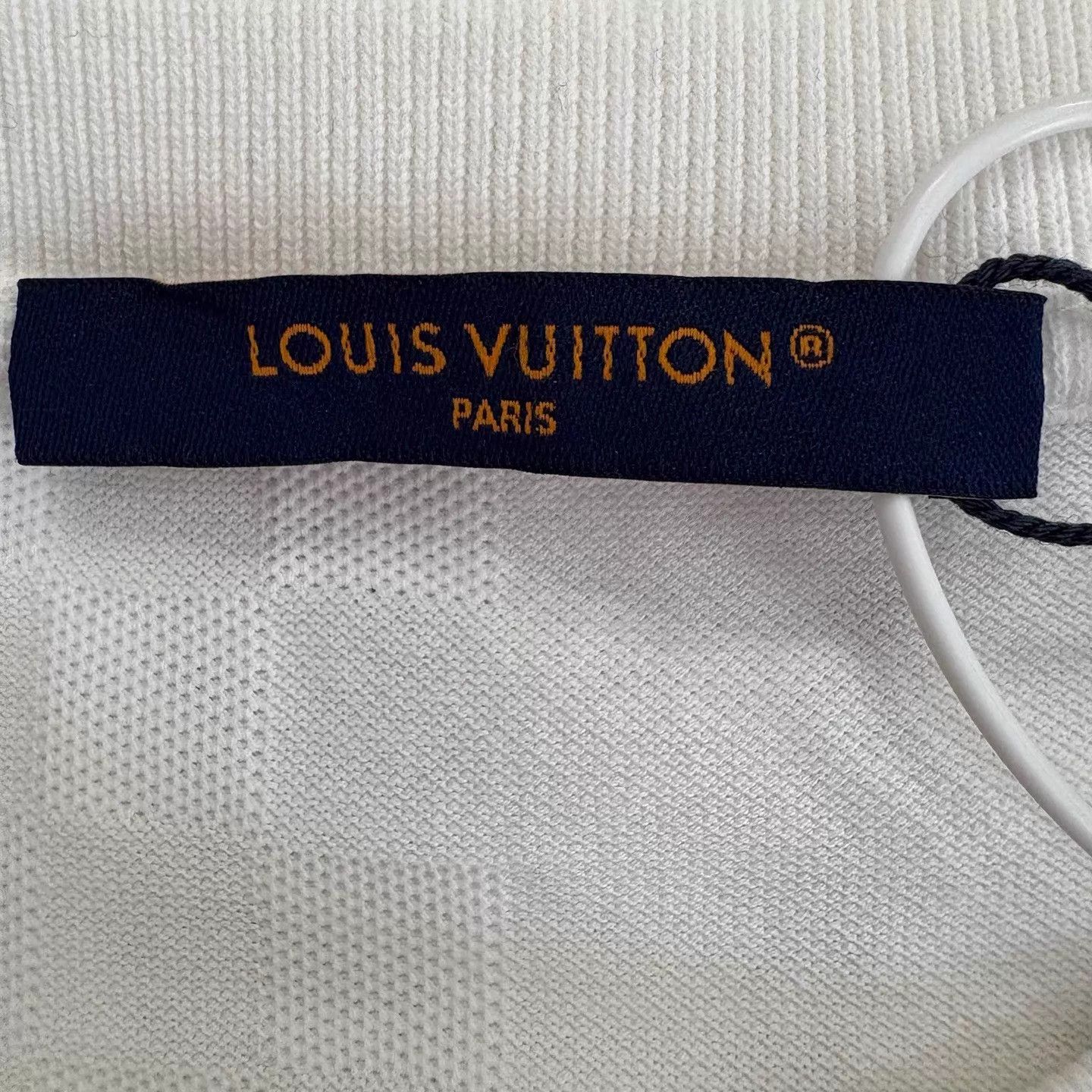Louis Vuitton LV White Damier Reverse Short Sleeve Tee L Size US L / EU 52-54 / 3 - 3 Thumbnail