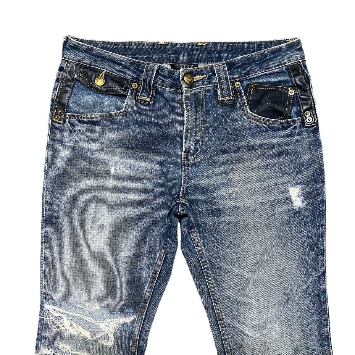Japanese Brand Japanese Brand TRIXY Thrashed Mudmax Flare Jeans Size US 30 / EU 46 - 3 Thumbnail