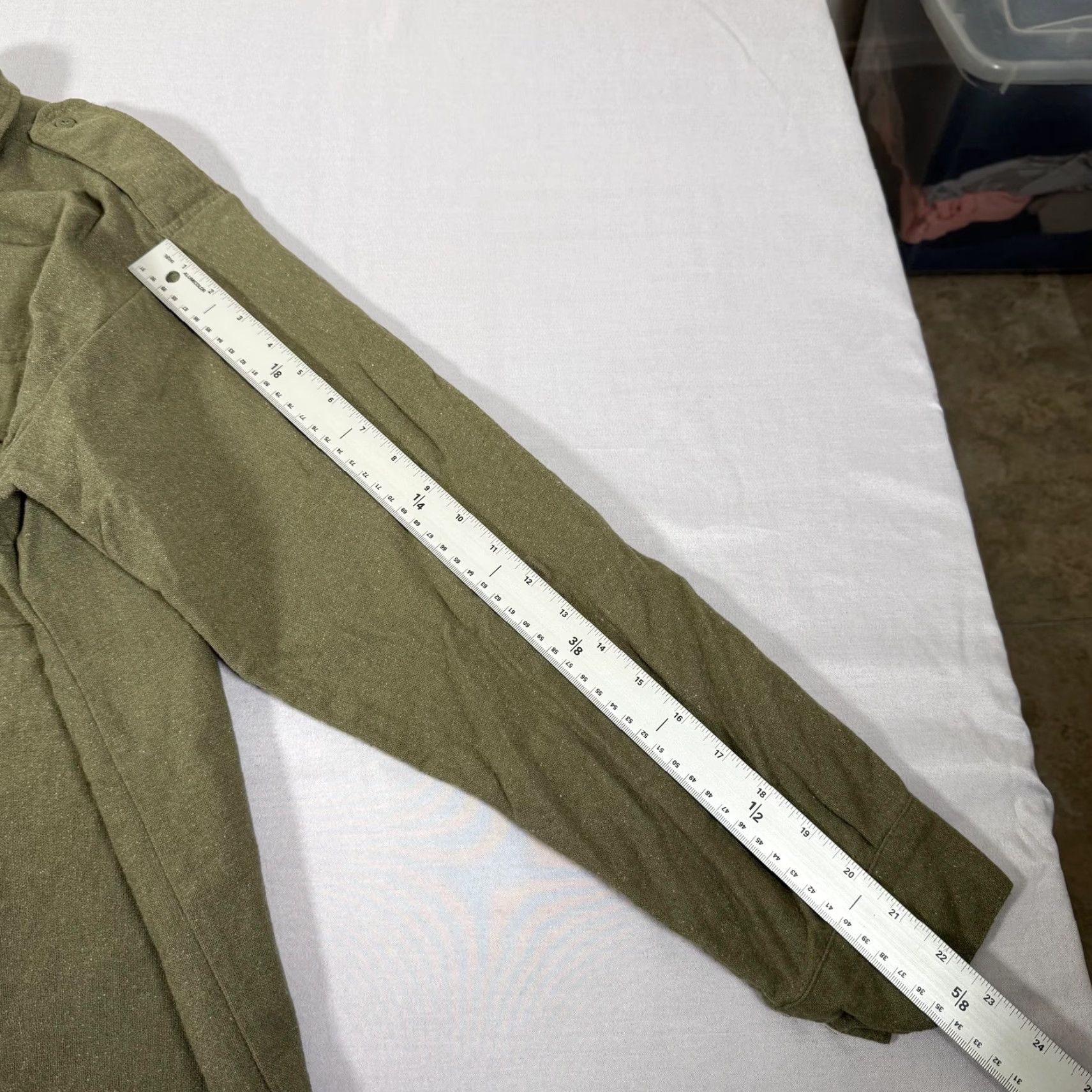 Vintage VINTAGE Military Shirt Mens XL Green Wool British Army Combat Field Coat Size US XL / EU 56 / 4 - 7 Thumbnail