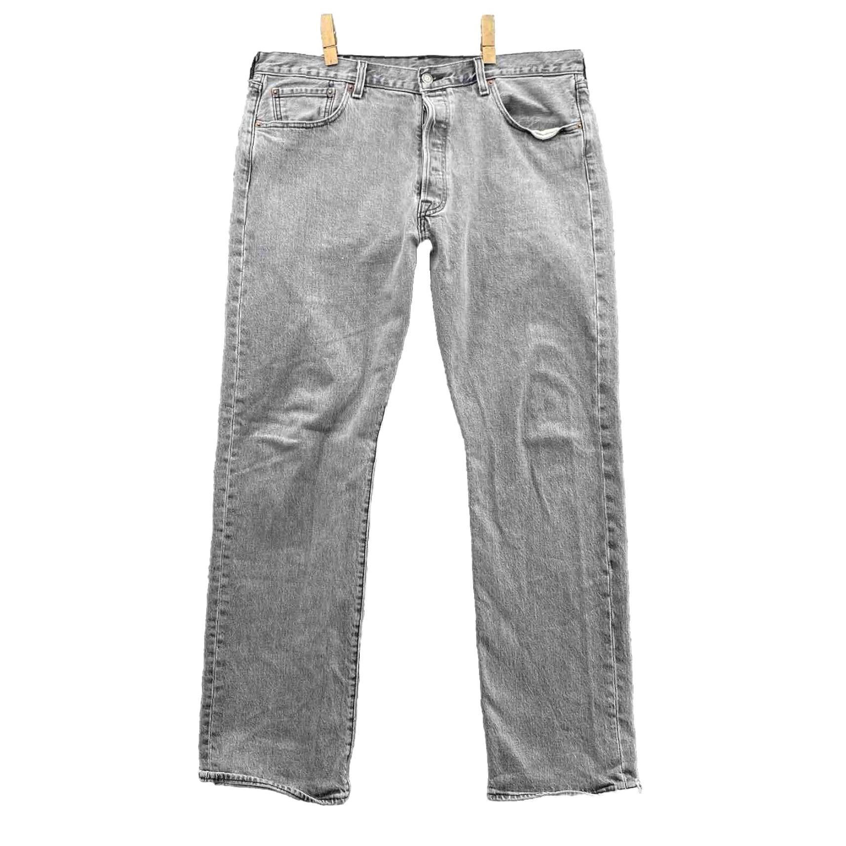 Levi's VINTAGE Levi's 501 XX Jeans 38x31 Button Fly Classic Straight Denim Pants 90s Men Size US 38 / EU 54 - 2 Thumbnail