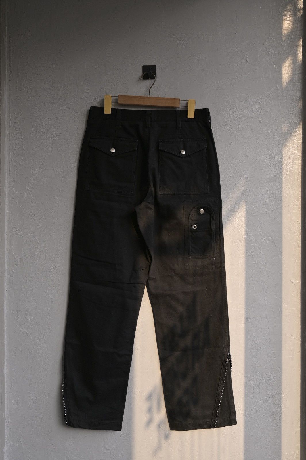 Sophnet. Sophnet. x Swarovski SS2008 stone studs cargo pant Size US 30 / EU 46 - 12 Thumbnail