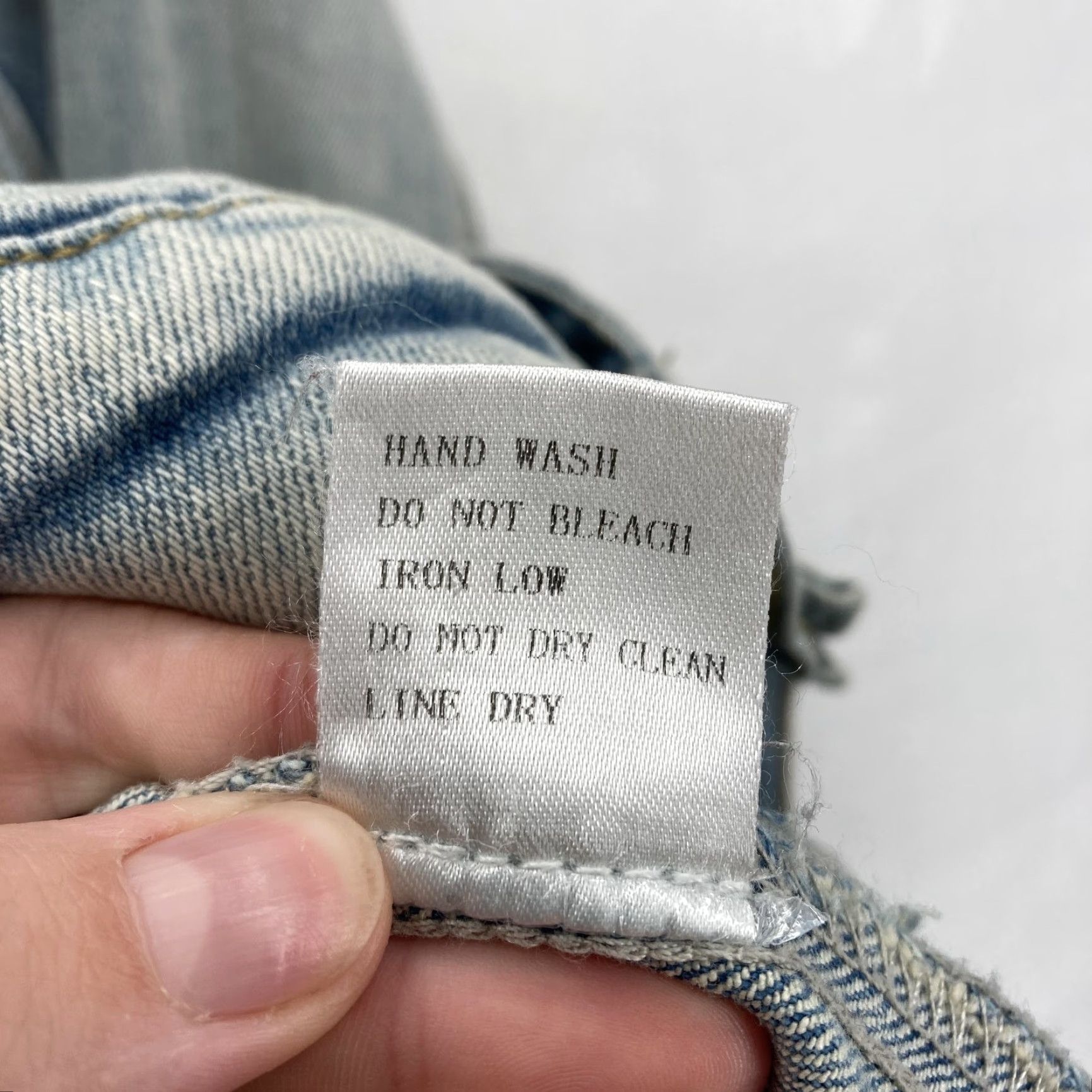 Vintage VINTAGE Ghost Lifestyle Denim Jacket Mens 2XL Light Wash Denim Trucker Limited Edition Size US XXL / EU 58 / 5 - 6 Thumbnail