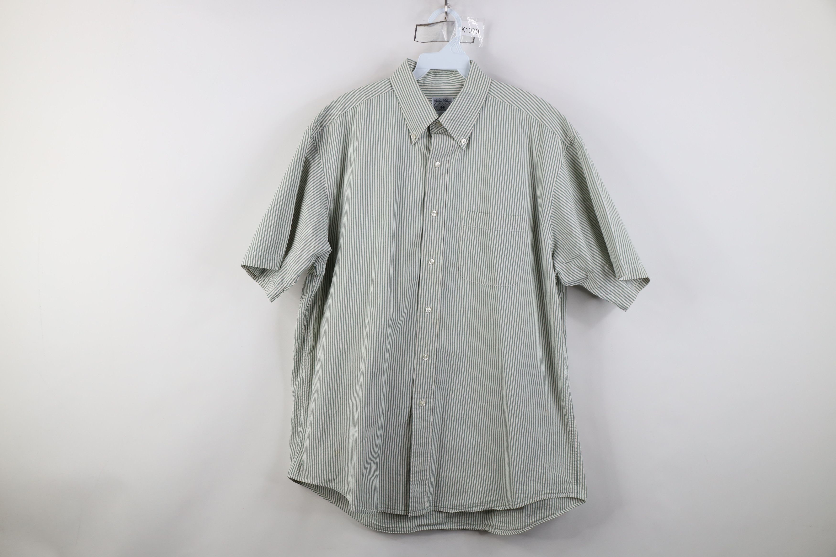 Brooks Brothers Vintage 90s Brooks Brothers Short Sleeve Button Down Shirt Size US L / EU 52-54 / 3 - 1 Thumbnail