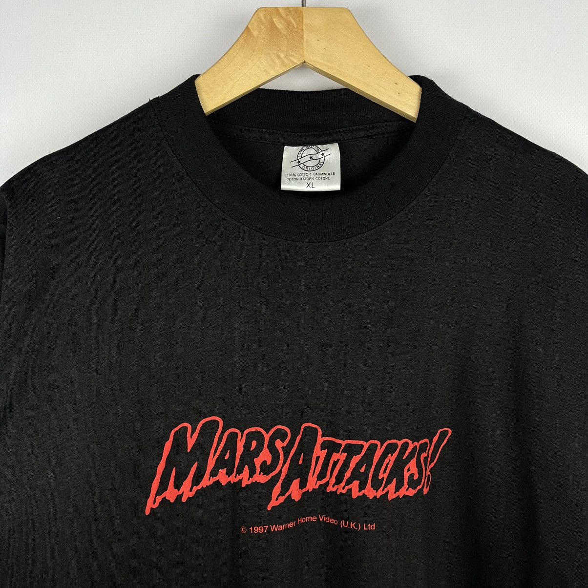 Vintage Vintage Mars Attacks rare movie tee 1997 Size US XL / EU 56 / 4 - 3 Thumbnail