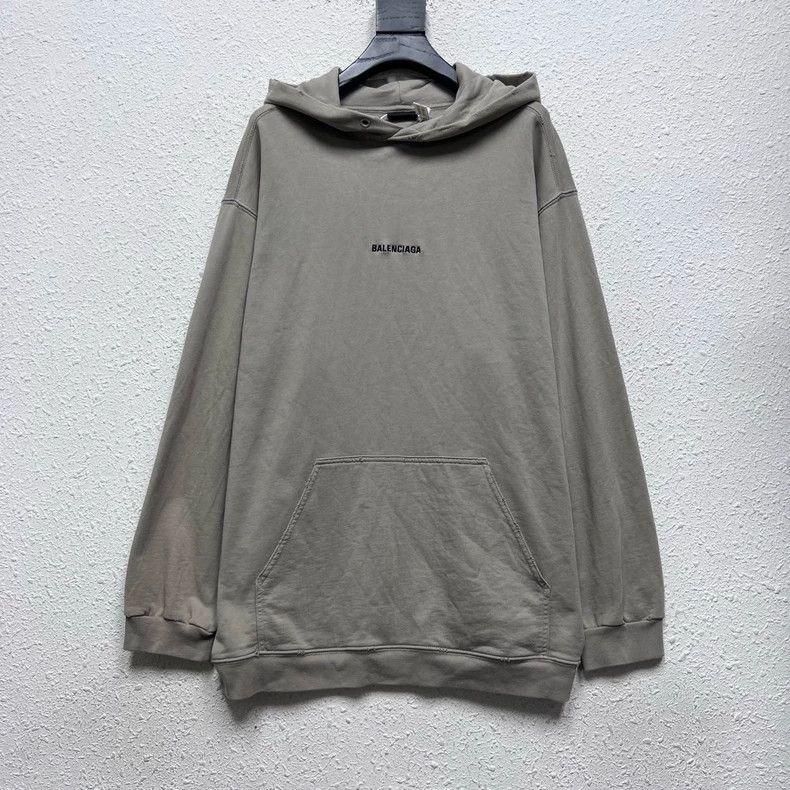 Balenciaga Small Logo Embroidered Sweatshirt - dmc