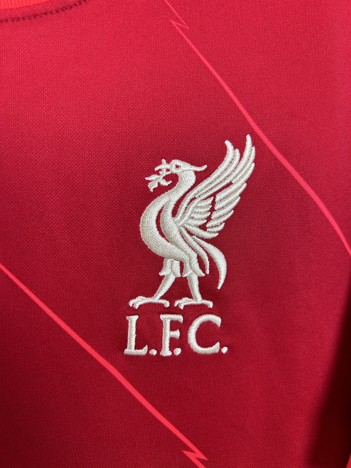 Nike Nike x Liverpool FC 2021/22 Home Kit Soccer Jersey Size US S / EU 44-46 / 1 - 3 Thumbnail