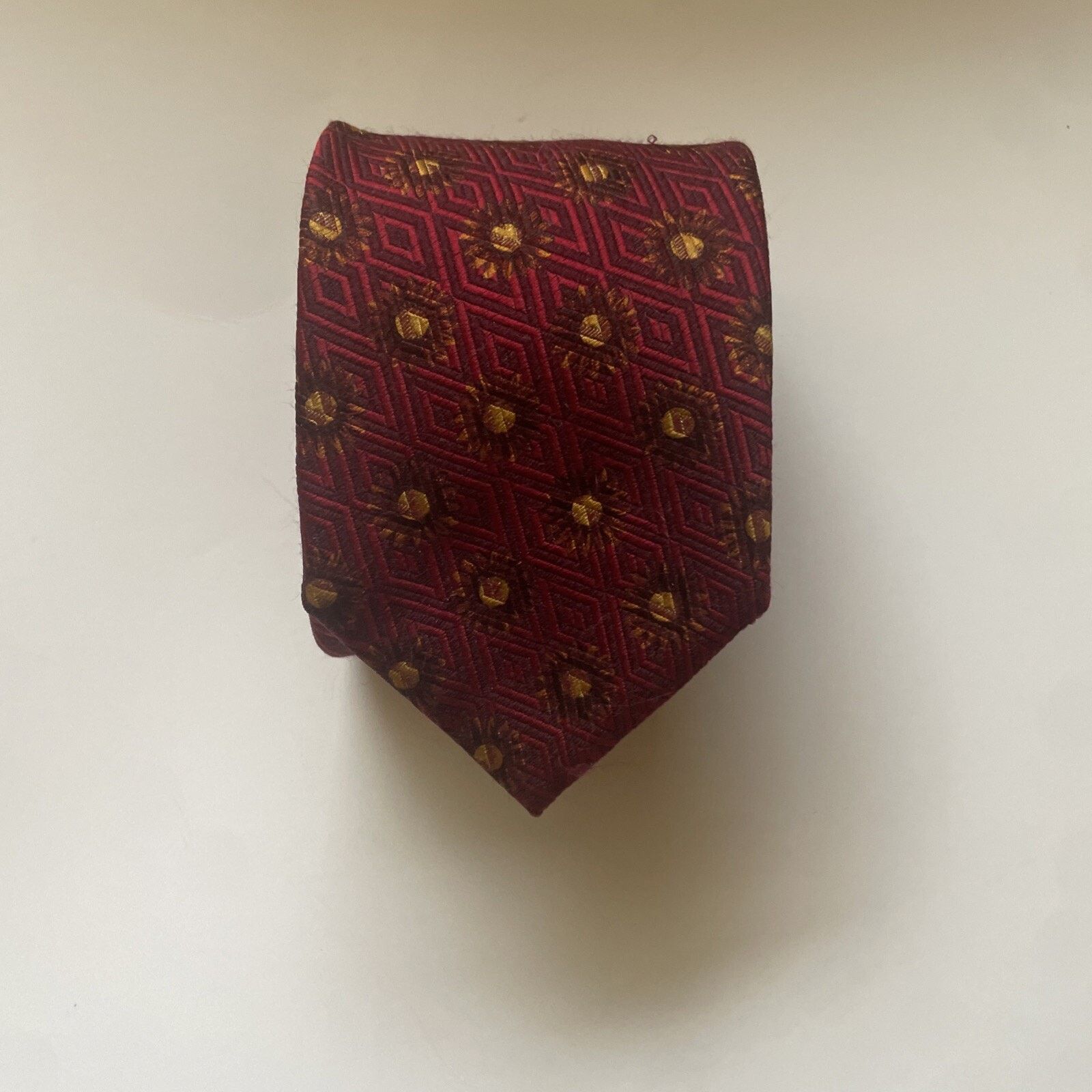 Ermenegildo Zegna ERMENEGILDO ZEGNA Men's 100% Silk Necktie ITALY Luxury RED Size ONE SIZE - 1 Thumbnail