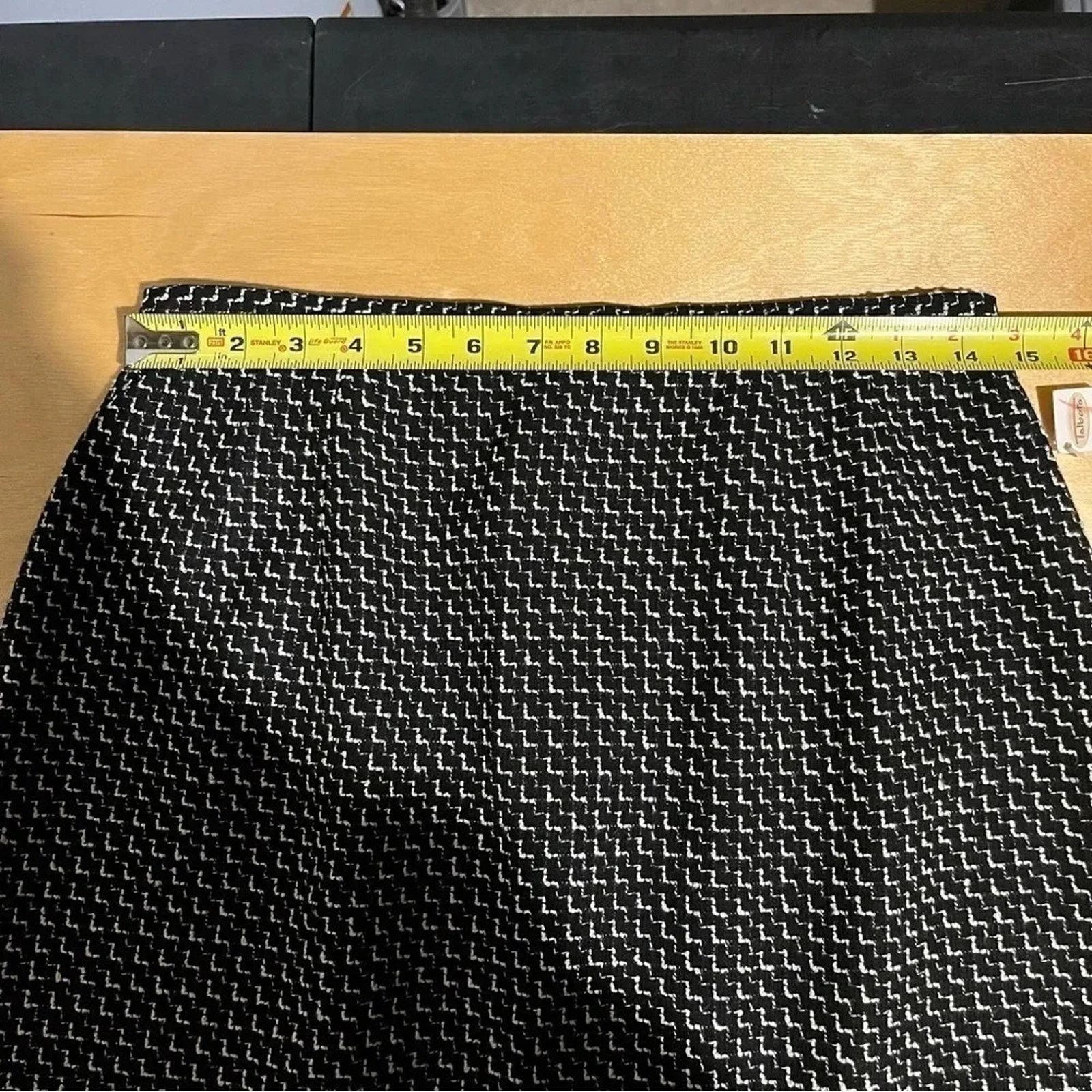 Talbots NWT Talbots Tweed Skirt Black White Women’s Size 10 Office Size 32" / US 10 / IT 46 - 6 Thumbnail