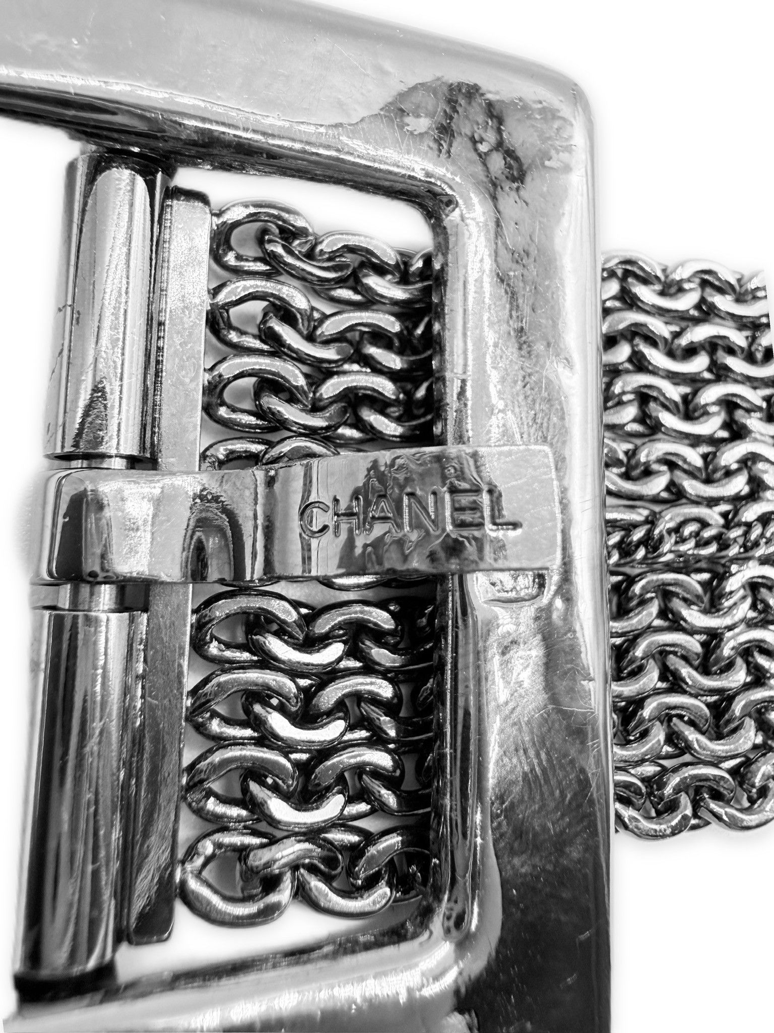 Chanel 2007 Chanel Chain Mail 9 Row Silver Square Buckle Belt Size 34 - 4 Thumbnail