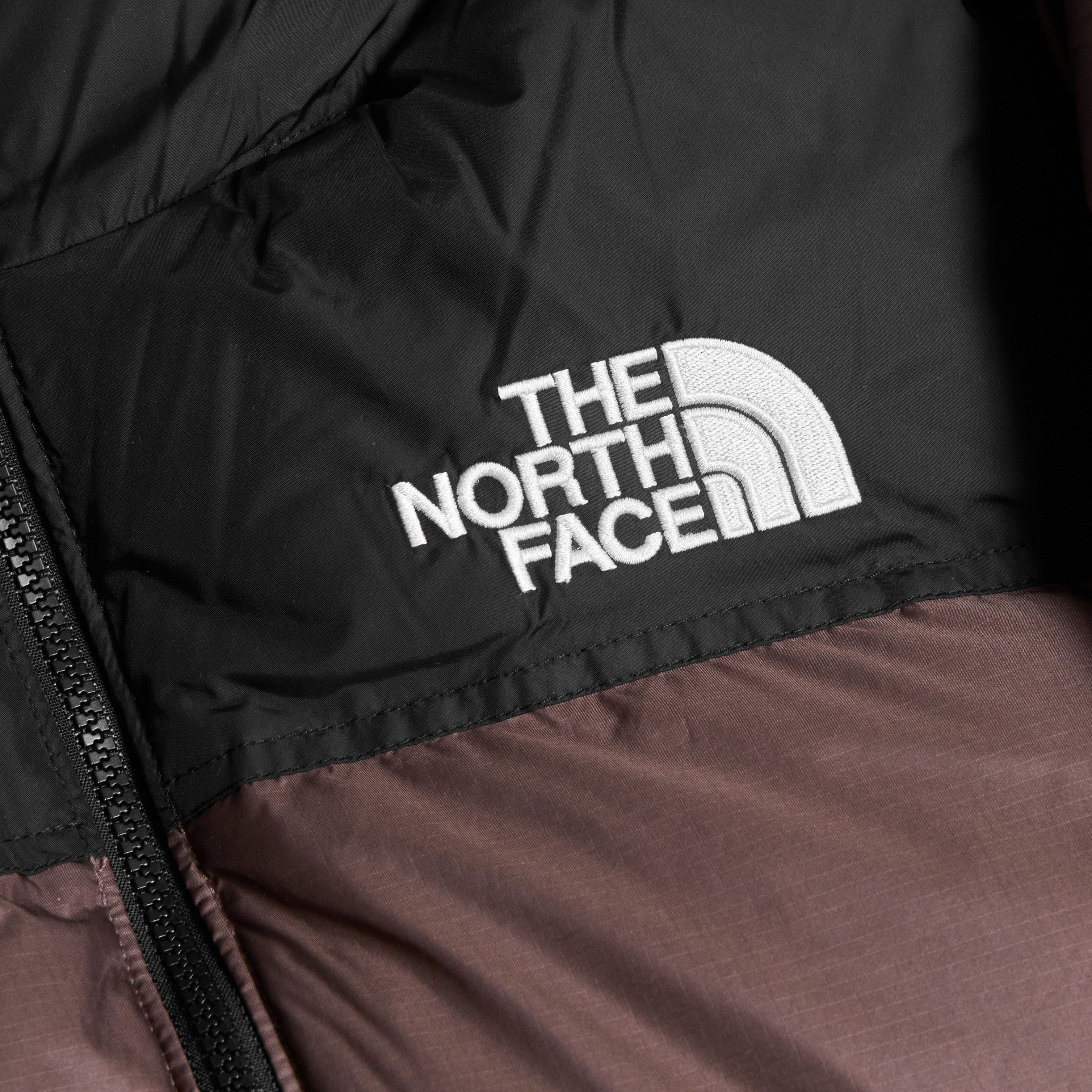The North Face THE NORTH FACE 1996 Retro Nuptse Jacket Size US M / EU 48-50 / 2 - 3 Thumbnail
