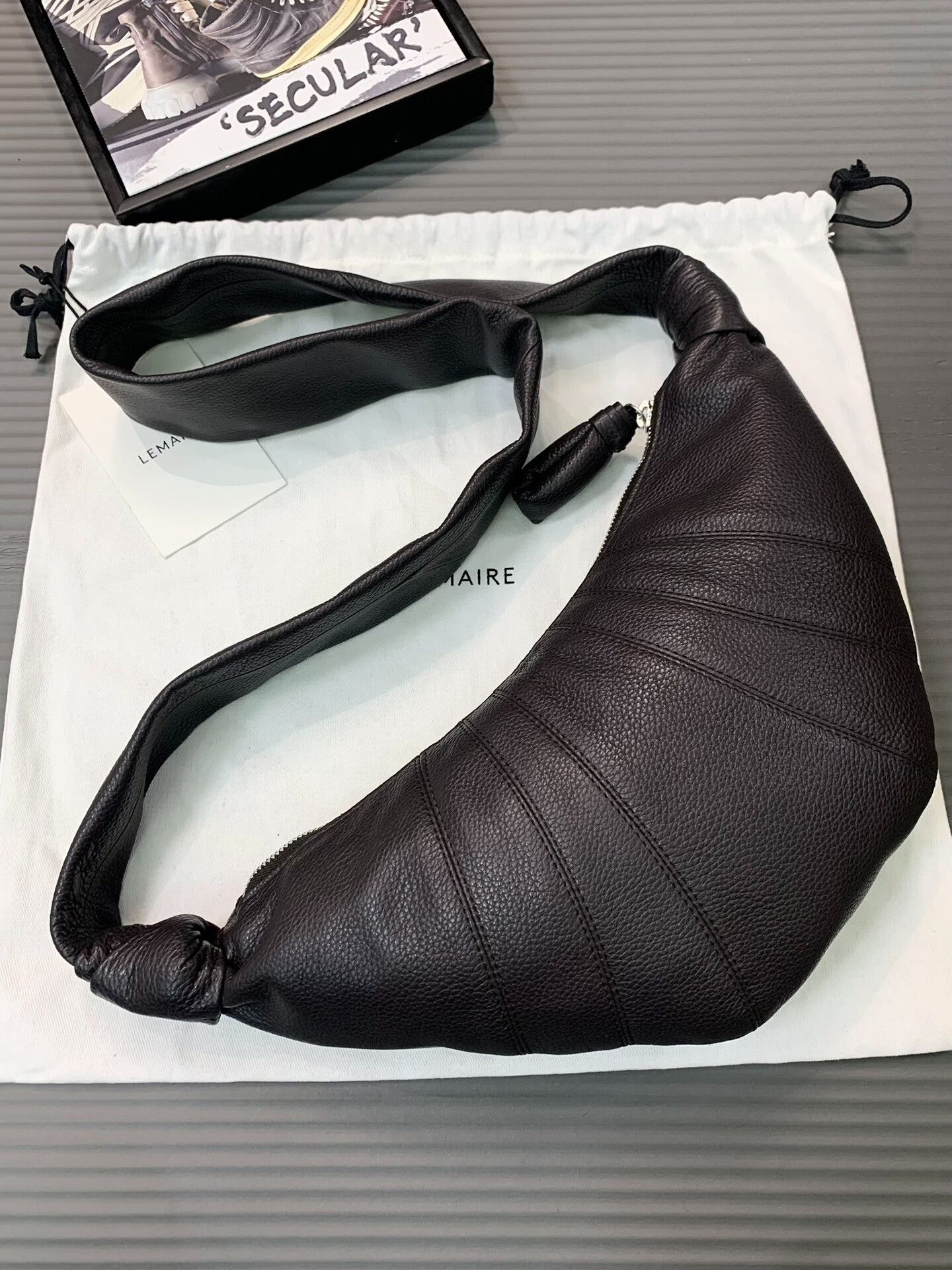 Lemaire Lemaire Small Dark Chocolate Croissant Bag Size ONE SIZE - 1 Thumbnail