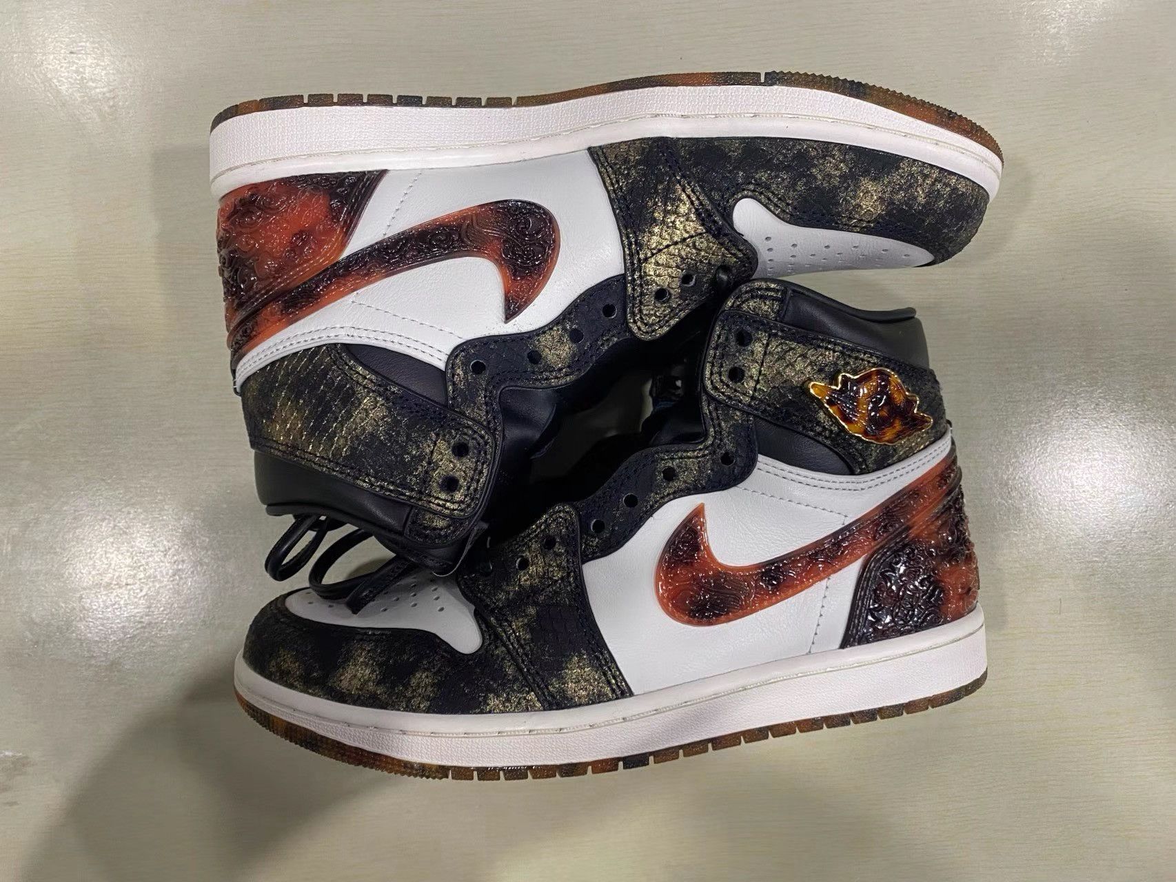Nike Air Jordan 1 Xuanwu Snake Year Limited Sneakers K36 Size US 8 / EU 41 - 7 Thumbnail