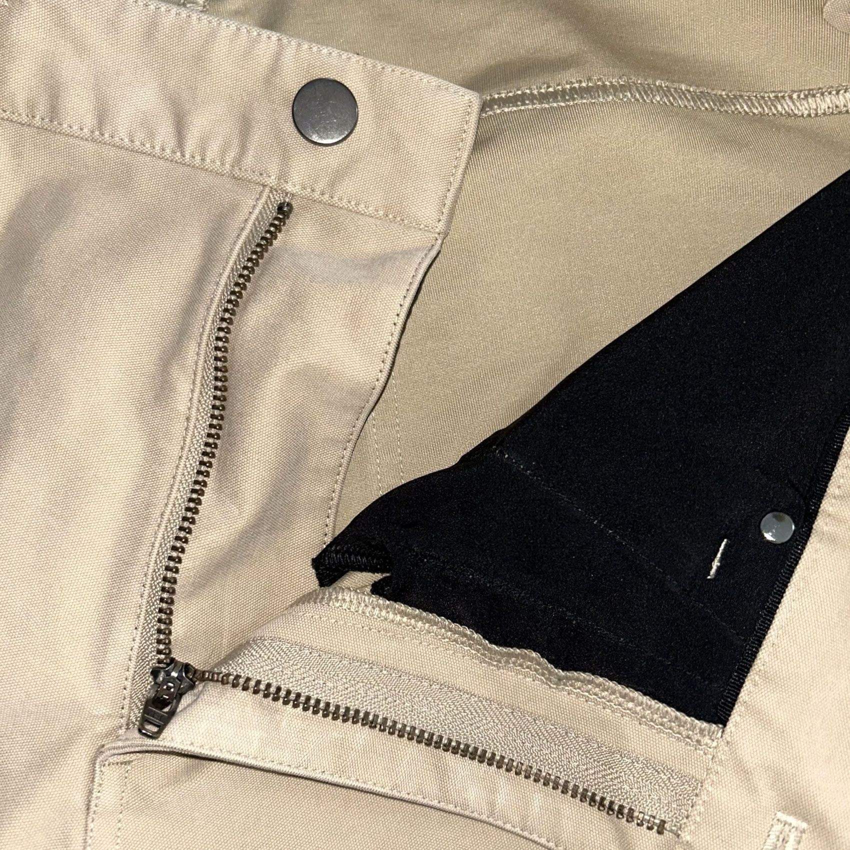 Lululemon Lululemon Commission Pant Warpstreme Beige Flat Front Regular Fit Tapered 34x33 Distressed Men’s Size US 34 / EU 50 - 4 Thumbnail