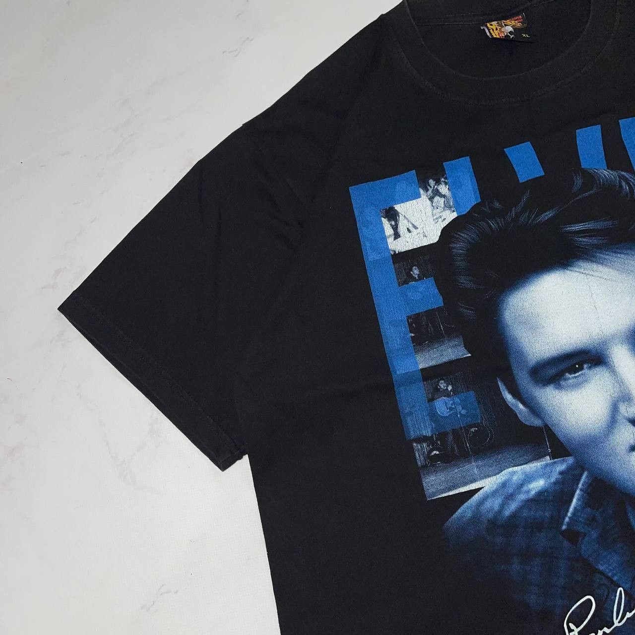 Vintage Vintage Elvis Presley Double Side Logo T Shirt Rock Tees Size US XL / EU 56 / 4 - 2 Thumbnail