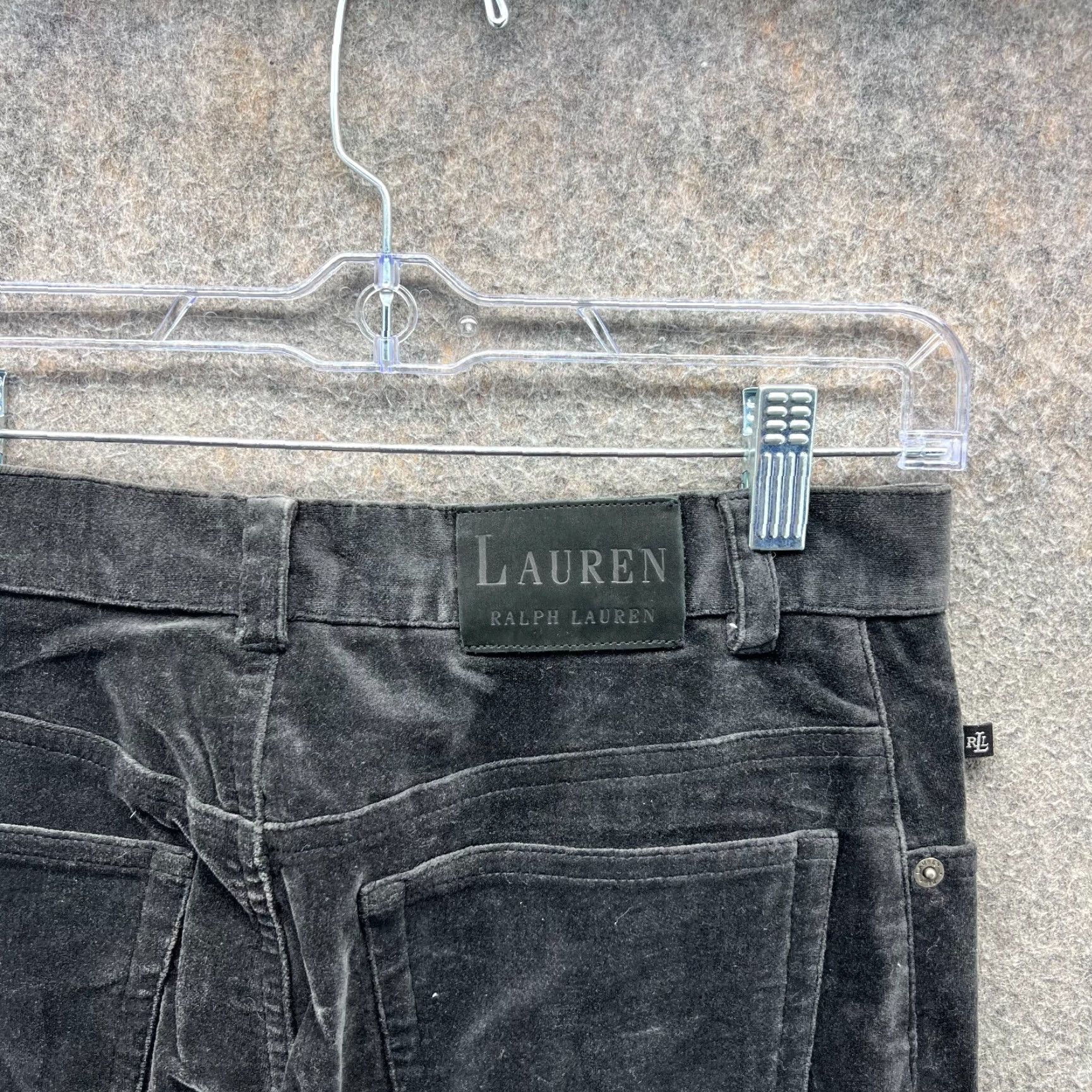 Ralph Lauren VINTAGE Lauren Ralph Lauren Dress Pants Womens 4 Black Cotton Velour Satin Preppy LRL Pants Women 4 Black Straight Front Pocket Size 27" / US 4 / IT 40 - 4 Thumbnail