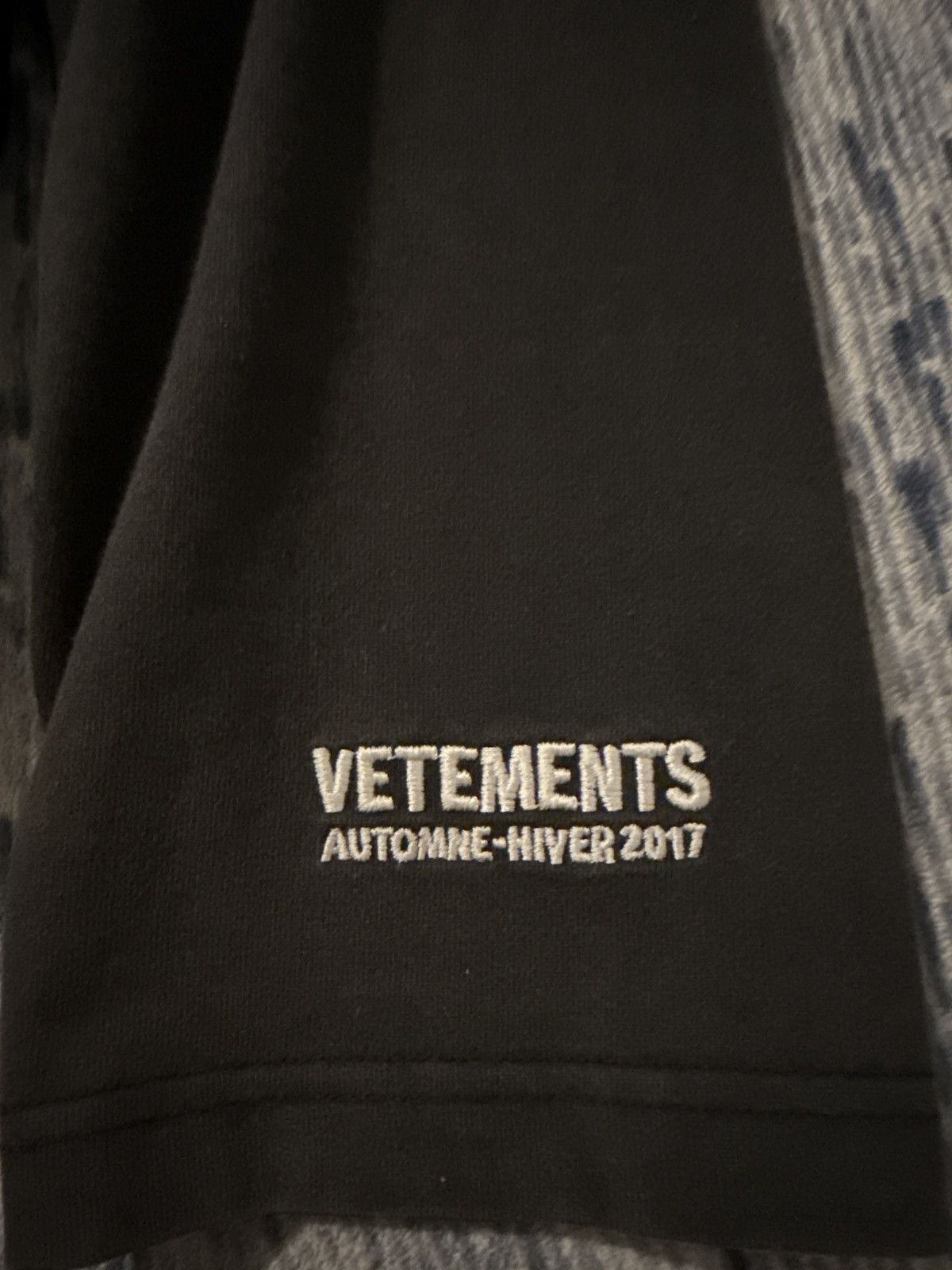 Vetements VETEMENTS JUSTIN4EVER Size US M / EU 48-50 / 2 - 9 Thumbnail