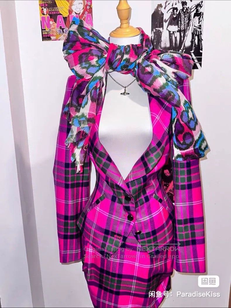 Vivienne Westwood Vivienne Westwood Pink Nipped Waist Enamel扣 Suite Wool Ver Size XS / US 0-2 / IT 36-38 - 1 Thumbnail
