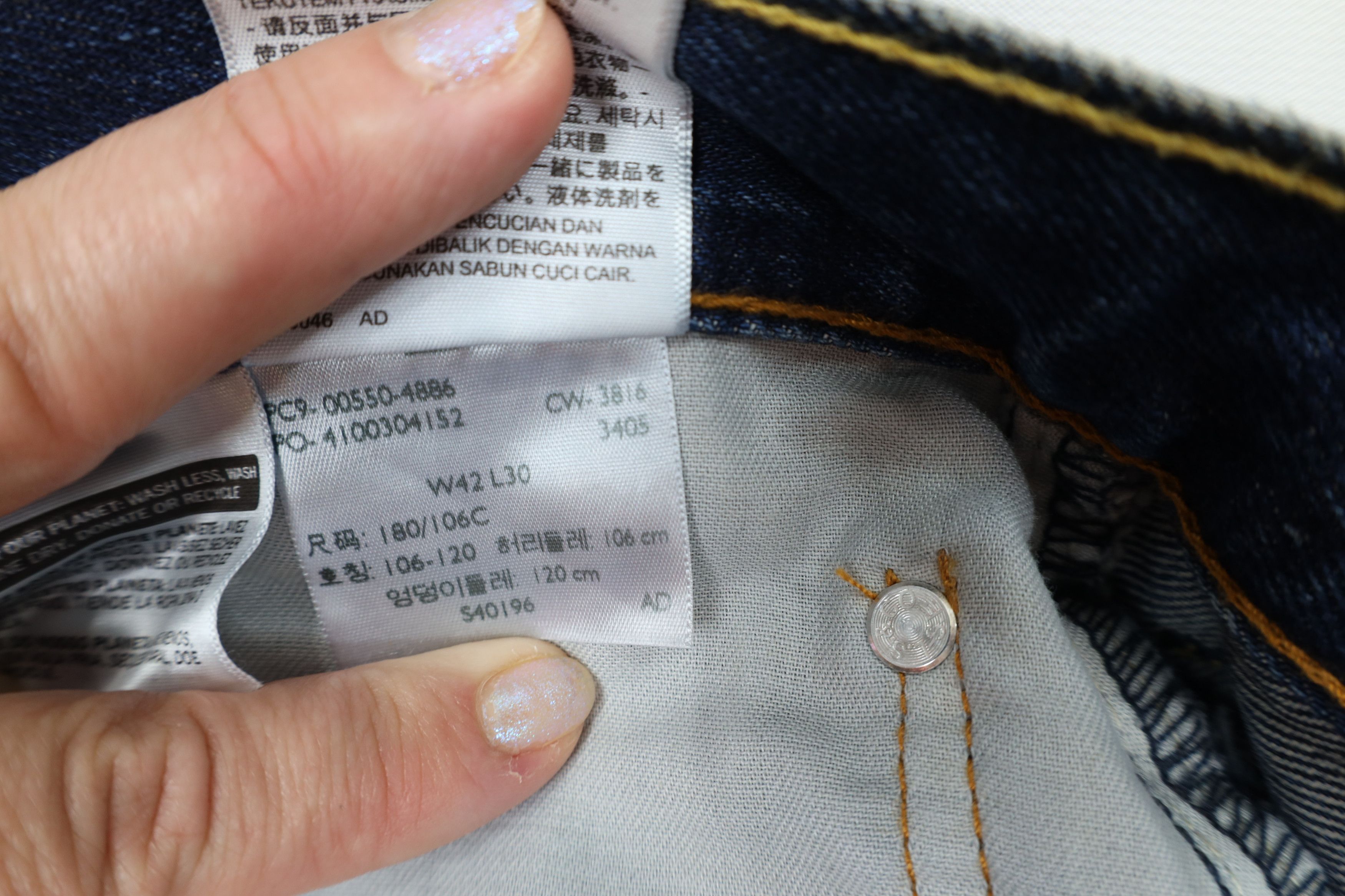 Levi's Vintage Y2K Levis 550 Relaxed Fit Denim Jeans Blue Cotton Size US 42 / EU 58 - 5 Thumbnail