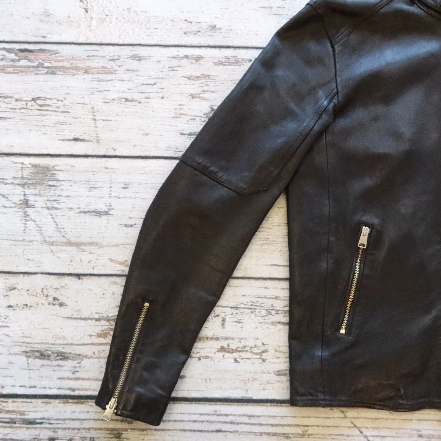 Allsaints **Black Leather All Saints Cafe Racer Motorcycle Jacket Size S** User: Vintage Black Leather All Saints Cafe Racer Motorcycle Jacket Size S Size US S / EU 44-46 / 1 - 4 Thumbnail