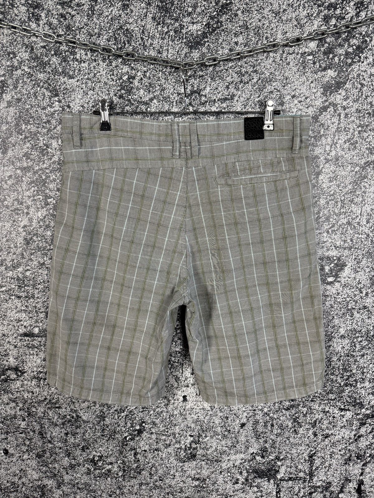 Oakley lOakley Loose Fit Plaid Shorts Checkered Casual Skate Style Size US 36 / EU 52 - 13 Thumbnail
