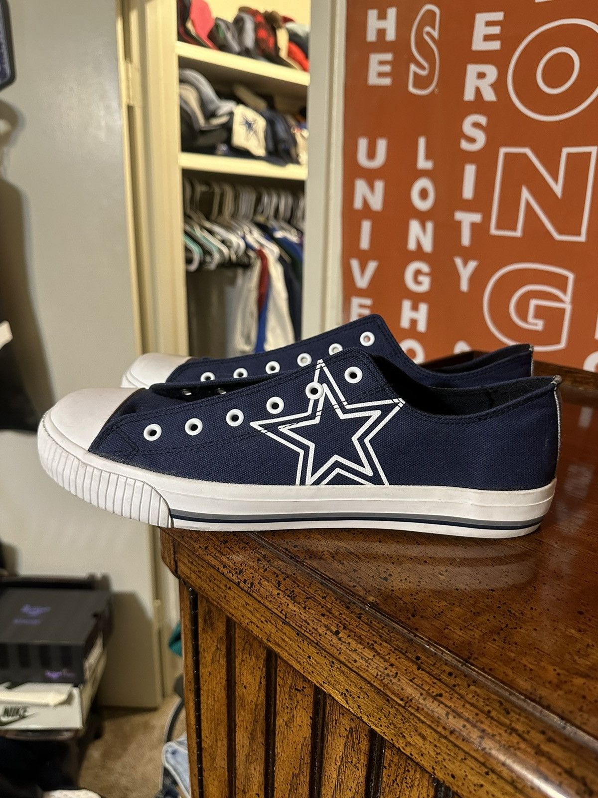 NFL × Vintage Vintage NFL Dallas Cowboys sneakers 00s size 11 Size US 11 / EU 44 - 4 Thumbnail