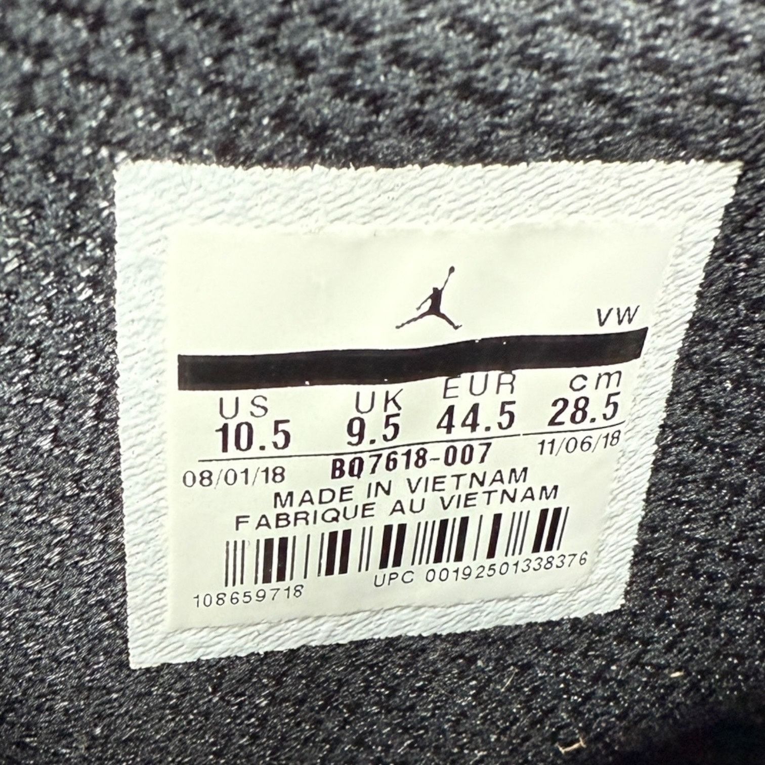 Jordan Brand Air Jordan 2 Retro BHM Black/Kente Size 10.5 Size US 10.5 / EU 43-44 - 2 Thumbnail
