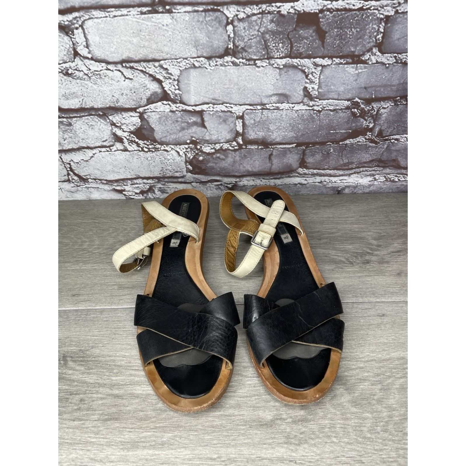 Alberto ALBERTO FERMANI Black Ivory Leather Ankle Strap Heel Sandals Size US 10.5 / IT 40.5 - 13 Thumbnail