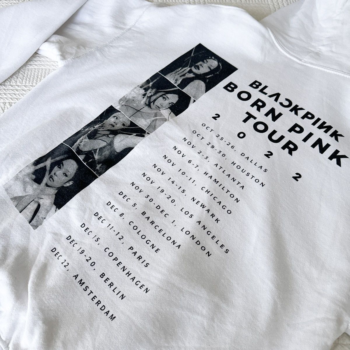 Band Tees × Japanese Brand Blackpink hoodie born pink tour 2022 world tour white XL Size XL / US 12-14 / IT 48-50 - 2 Thumbnail