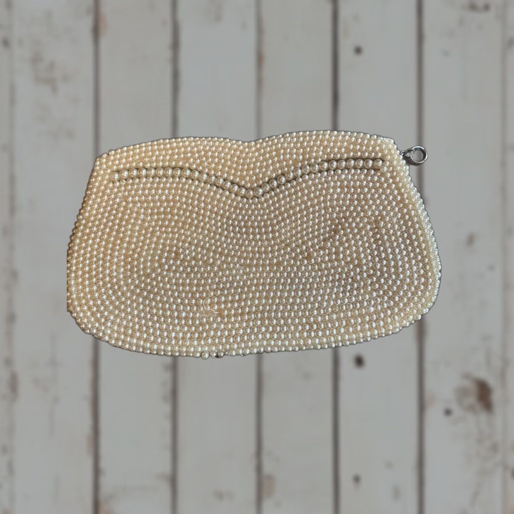 Vintage VINTAGE Sarne California Pearl Handbeaded Zip Clutch Handbag Japan Clutch Ivory Art Deco Beaded 1940s Formal Women's/Girls? Size ONE SIZE - 1 Thumbnail