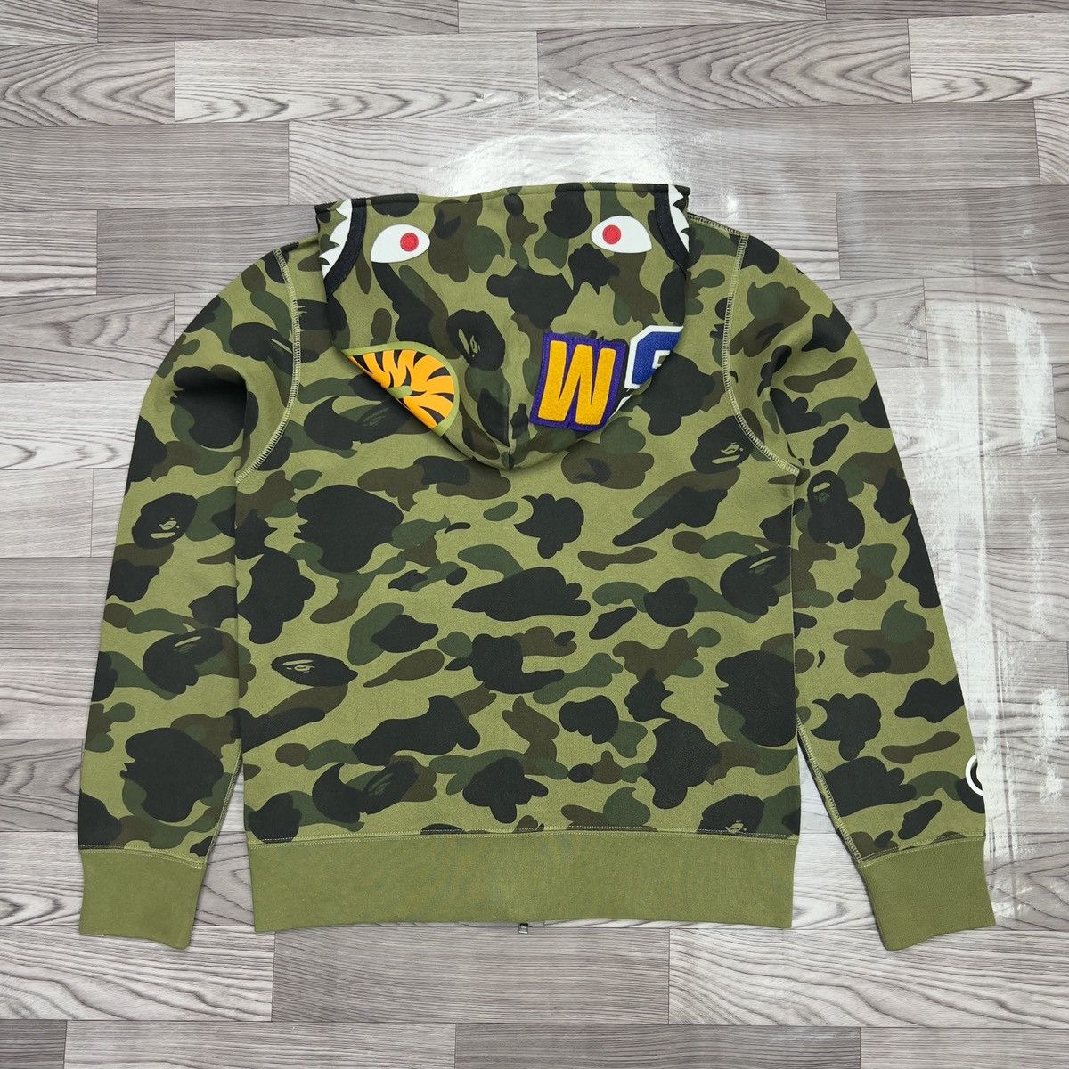 Bape Bape 1st Camo Shark Full Zip Hoodie Size US M / EU 48-50 / 2 - 5 Thumbnail