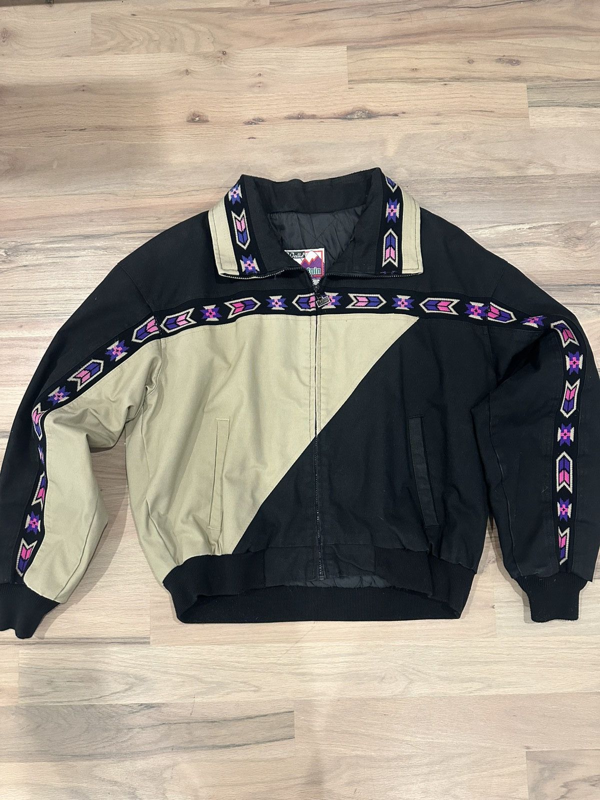 Vintage Vintage walls mountain Aztec design jacket Size US L / EU 52-54 / 3 - 1 Thumbnail