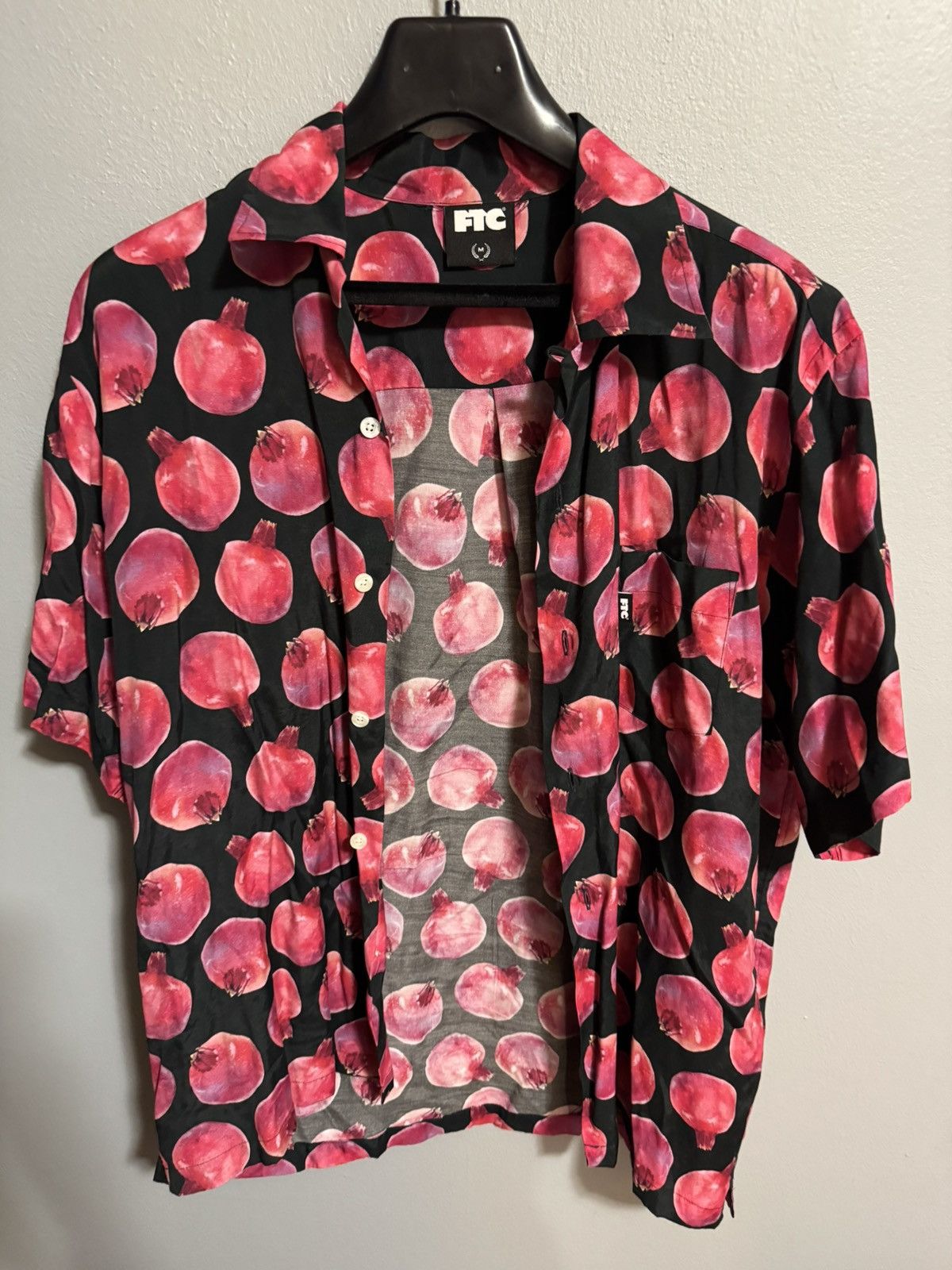 FTC FTC Pomegranate Print Short Sleeve Shirt Size US M / EU 48-50 / 2 - 1 Thumbnail
