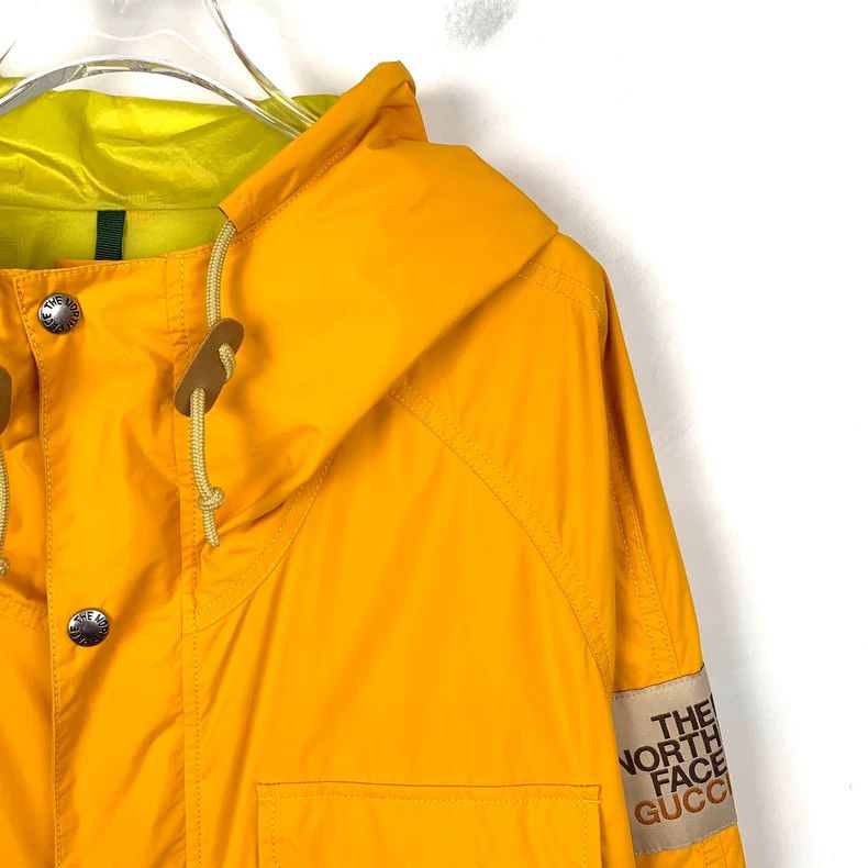 Gucci Gucci The North Face co-branded yellow multi-pocket hooded Size US L / EU 52-54 / 3 - 3 Thumbnail