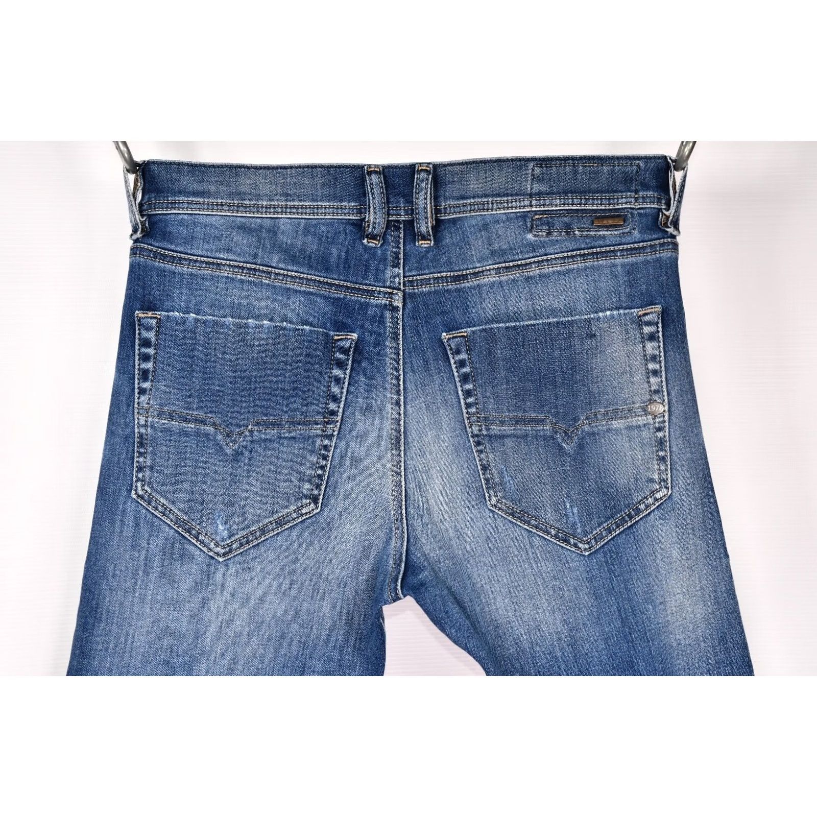 Diesel Diesel Tepphar 084GG Stretch Slim-Carrot Jeans W31 L32 Blue Men Slim 98%Cotton 2%Elastane Straight Carrot Style Denim Jeans Size US 31 - 4 Thumbnail
