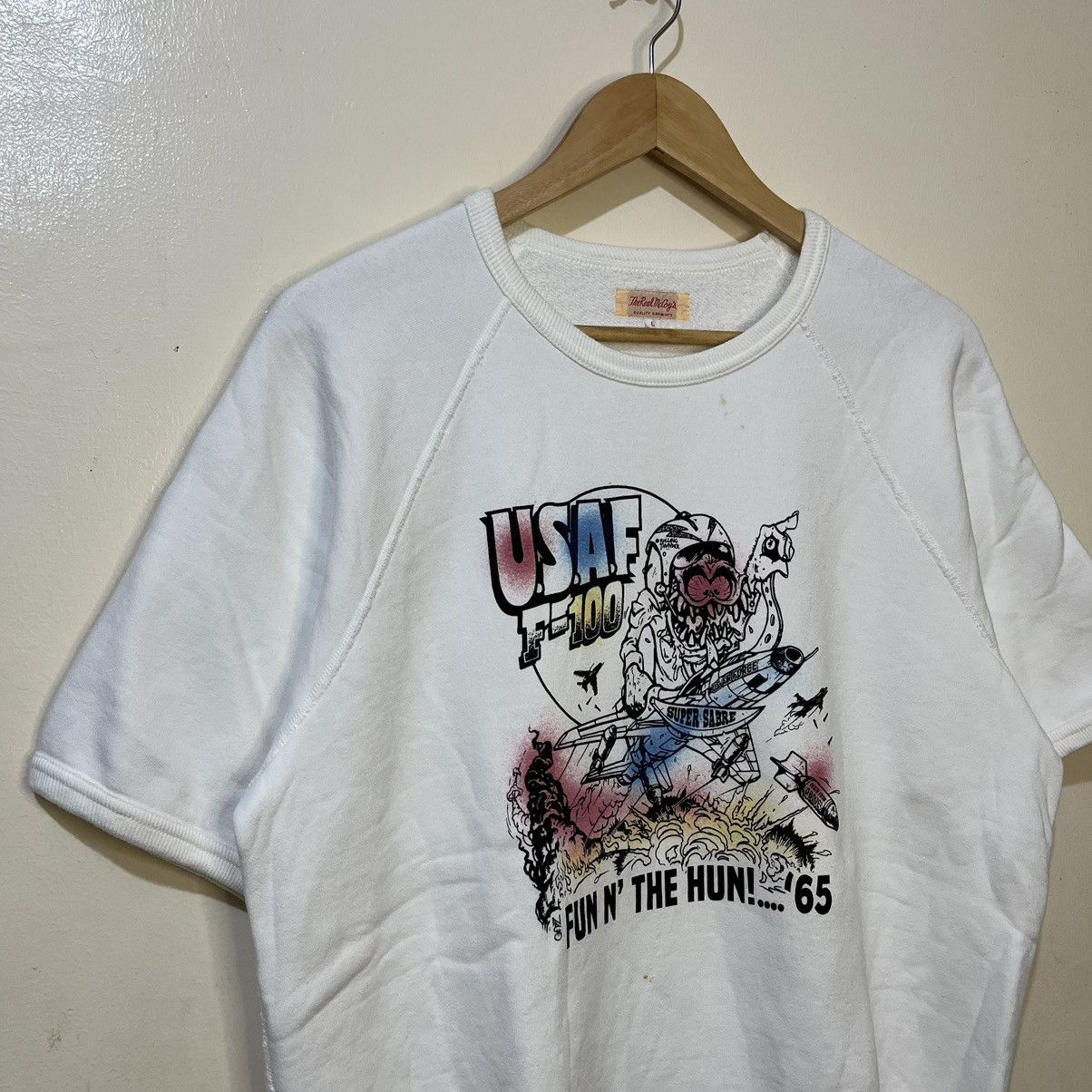 The Real McCoy's USAF F=100 "Fun N' The Hun!...'65" Short Sleeve Sweatshirt Size US L / EU 52-54 / 3 - 2 Thumbnail