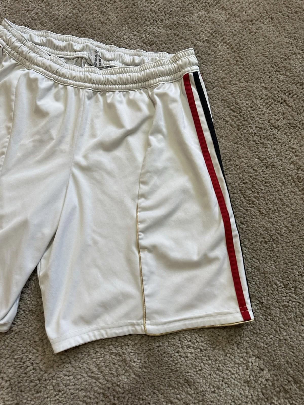 Adidas 2010-11 Ac Milan Adidas Home Football Shorts Serie A Italy L Size US 32 / EU 48 - 3 Thumbnail