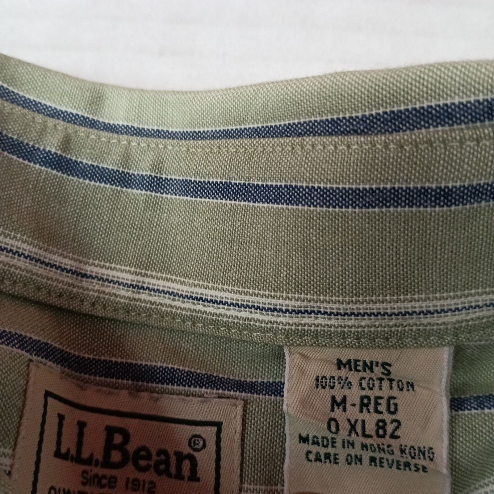 L.L. Bean L.L. Bean Men's Button Down Shirt Size M Green Blue Striped Size US M / EU 48-50 / 2 - 3 Thumbnail