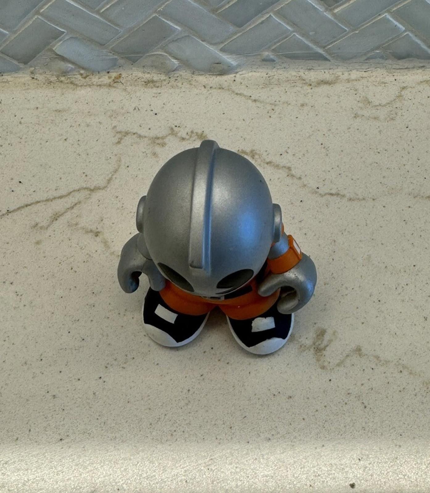 Kid Robot Kidrobot Bots Mini Series 3/80 KidRobber Robber Corruption Size ONE SIZE - 4 Thumbnail