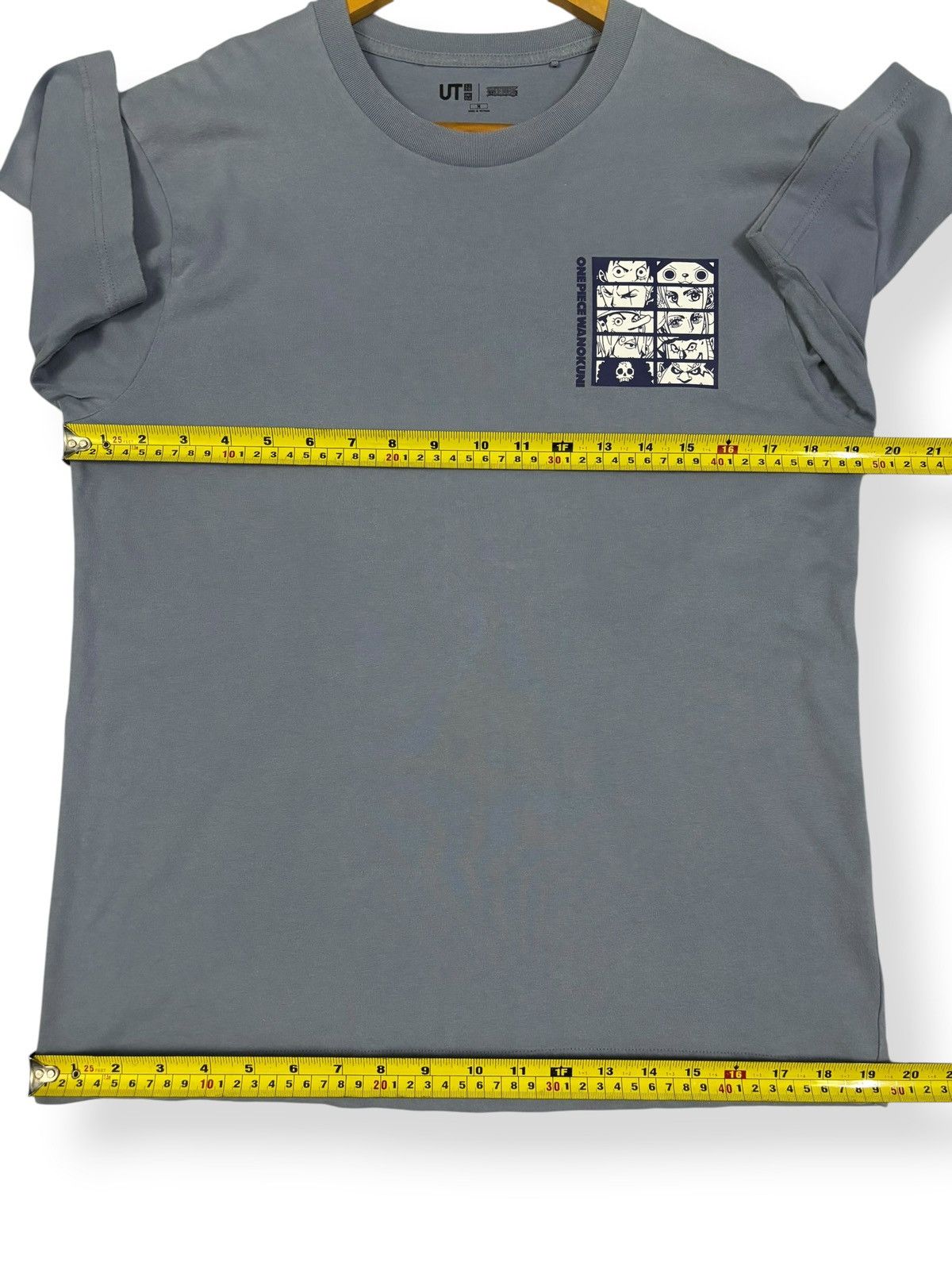Anime Uniqlo x One Piece Wanokuni Manga UT Straw Hat Crew T-shirt Size US M / EU 48-50 / 2 - 14 Thumbnail