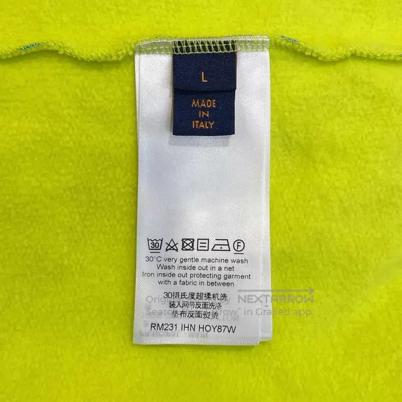 Louis Vuitton Louis Vuitton Fluorescent yellow printed sweatshirt Size US L / EU 52-54 / 3 - 6 Thumbnail