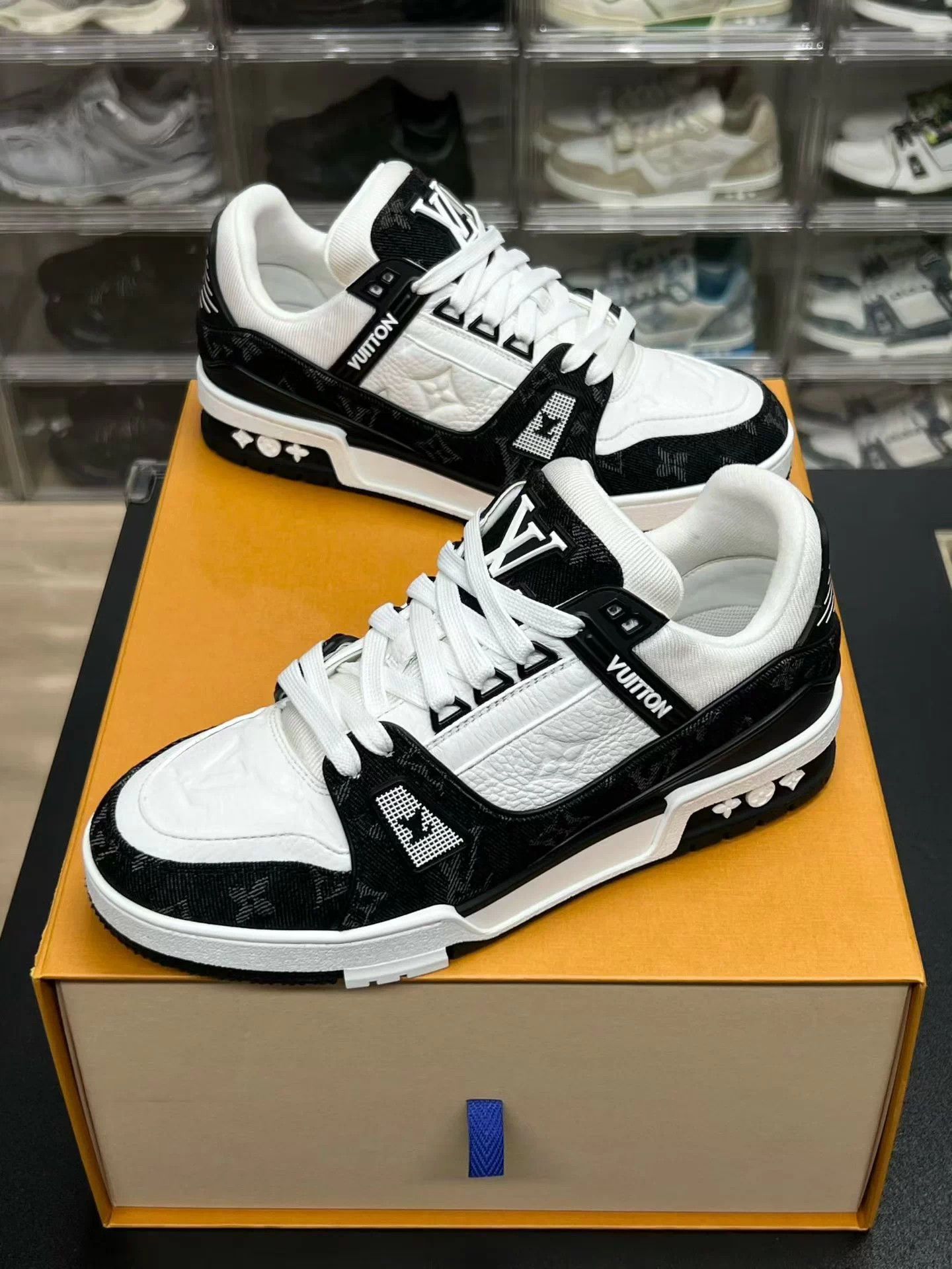 LV TRAINER Black White Denim UK4/38 25 Like New