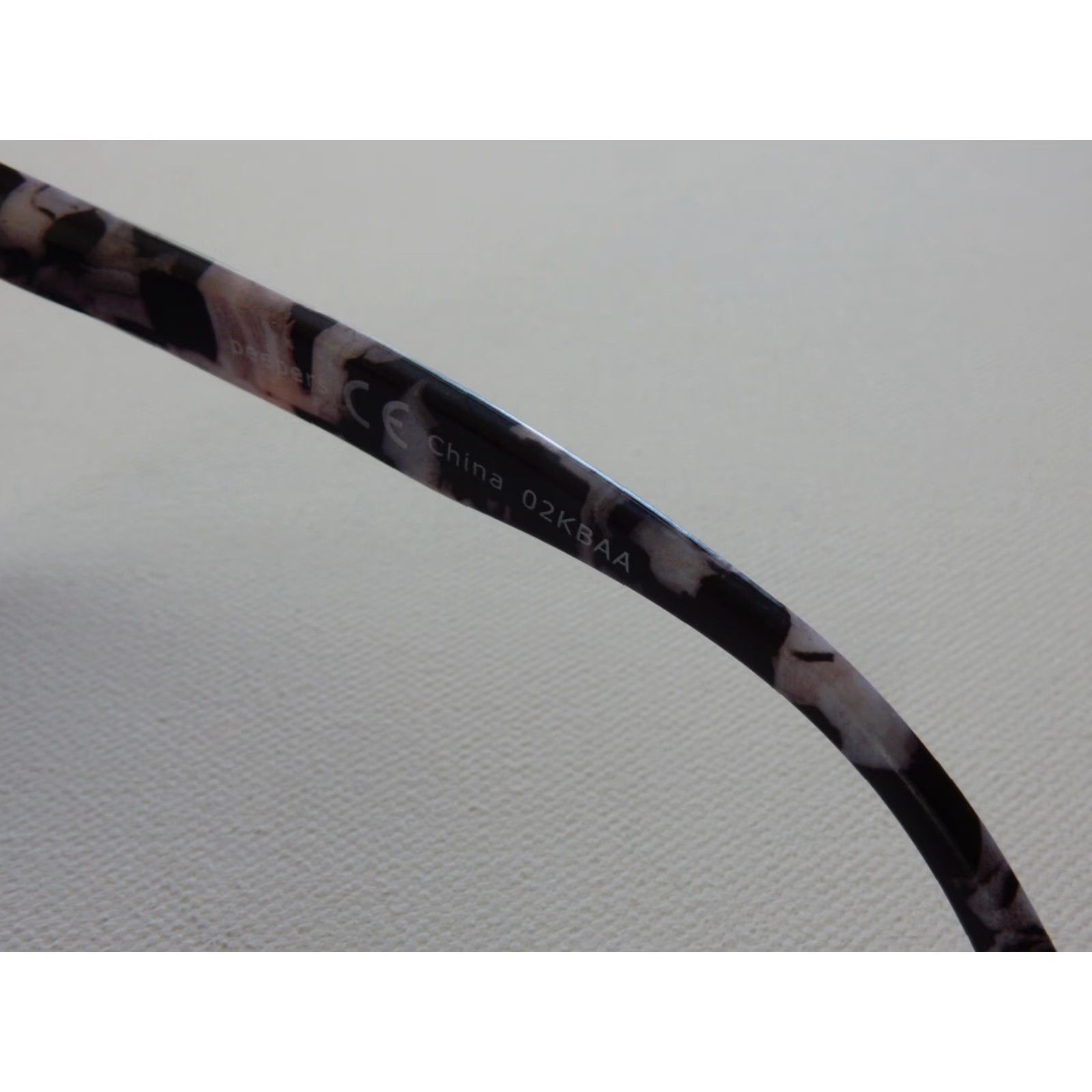 Vintage VINTAGE Peepers Women's Pink Magnified Sunglasses 1.50 Reading Cape May 3047R Size ONE SIZE - 5 Thumbnail