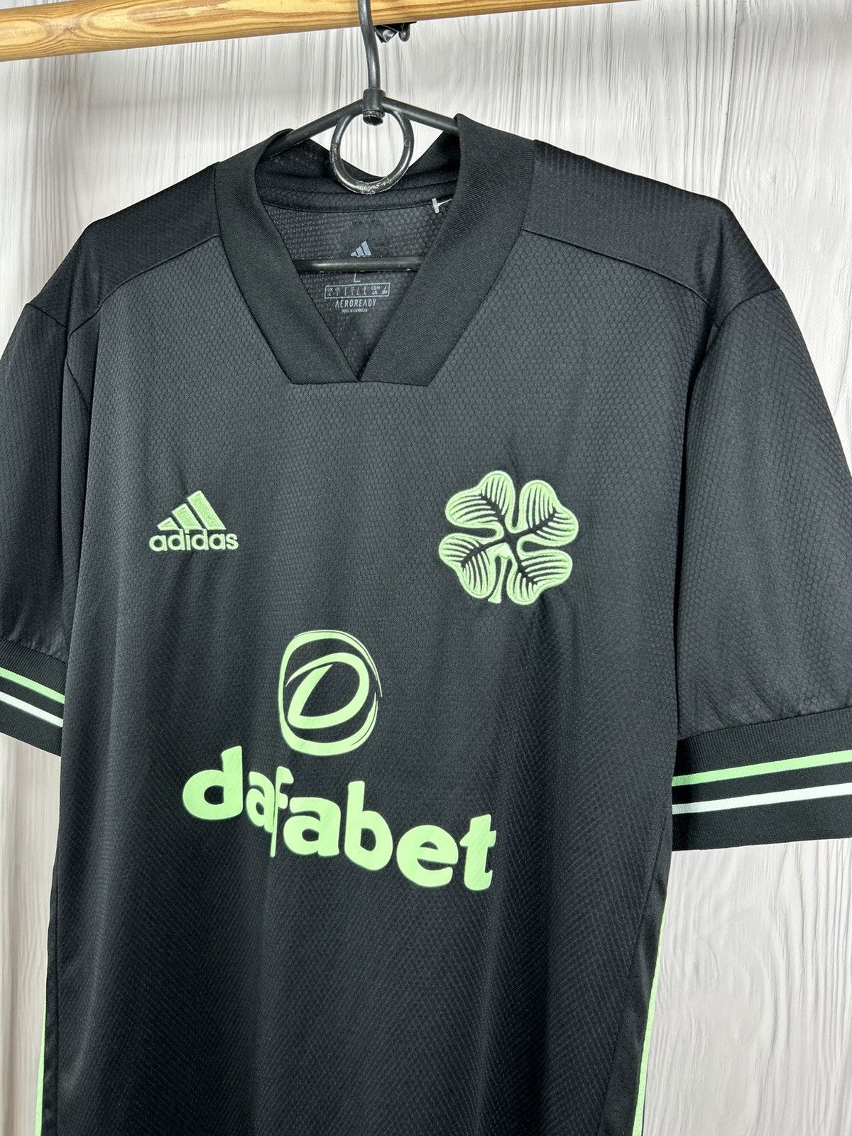 Adidas CELTIC 2020 2021 FOOTBALL Soccer Jersey Adidas Size L Size US L / EU 52-54 / 3 - 3 Thumbnail