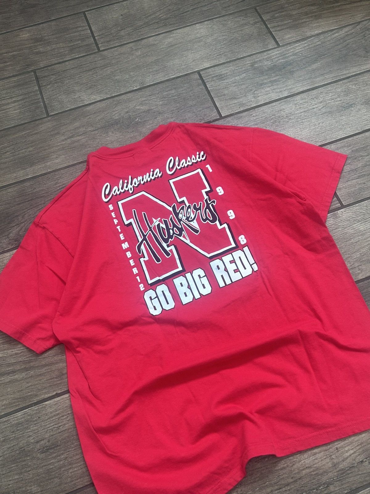 Hanes California classic Nebraska Huskers 1998 Vintage red Size XL Size US XL / EU 56 / 4 - 1 Thumbnail