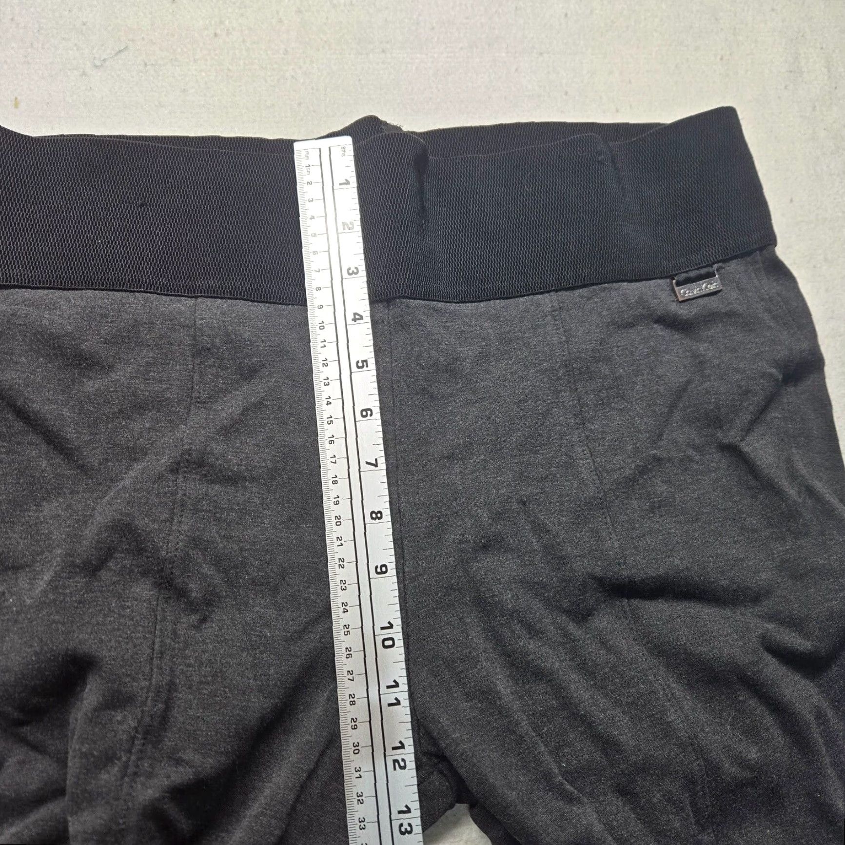 Calvin Klein VINTAGE Calvin Klein Performance Jogger Pants Womens XL Gray Athletic Tapered XL Gray, Performance, Calvin Klein, Pants, Women - 90s? Size 40" / US 18 - 7 Thumbnail