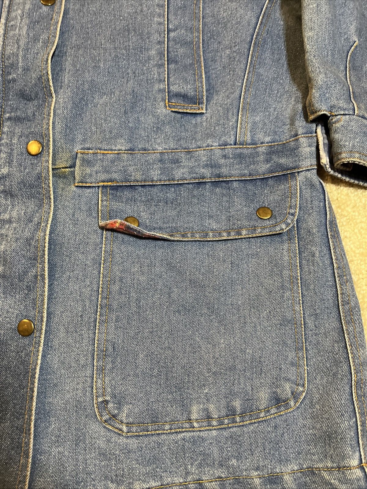 Vintage Vintage Oversized Heavy Denim Jacket Shacket Chore Coat Size M / US 6-8 / IT 42-44 - 4 Thumbnail