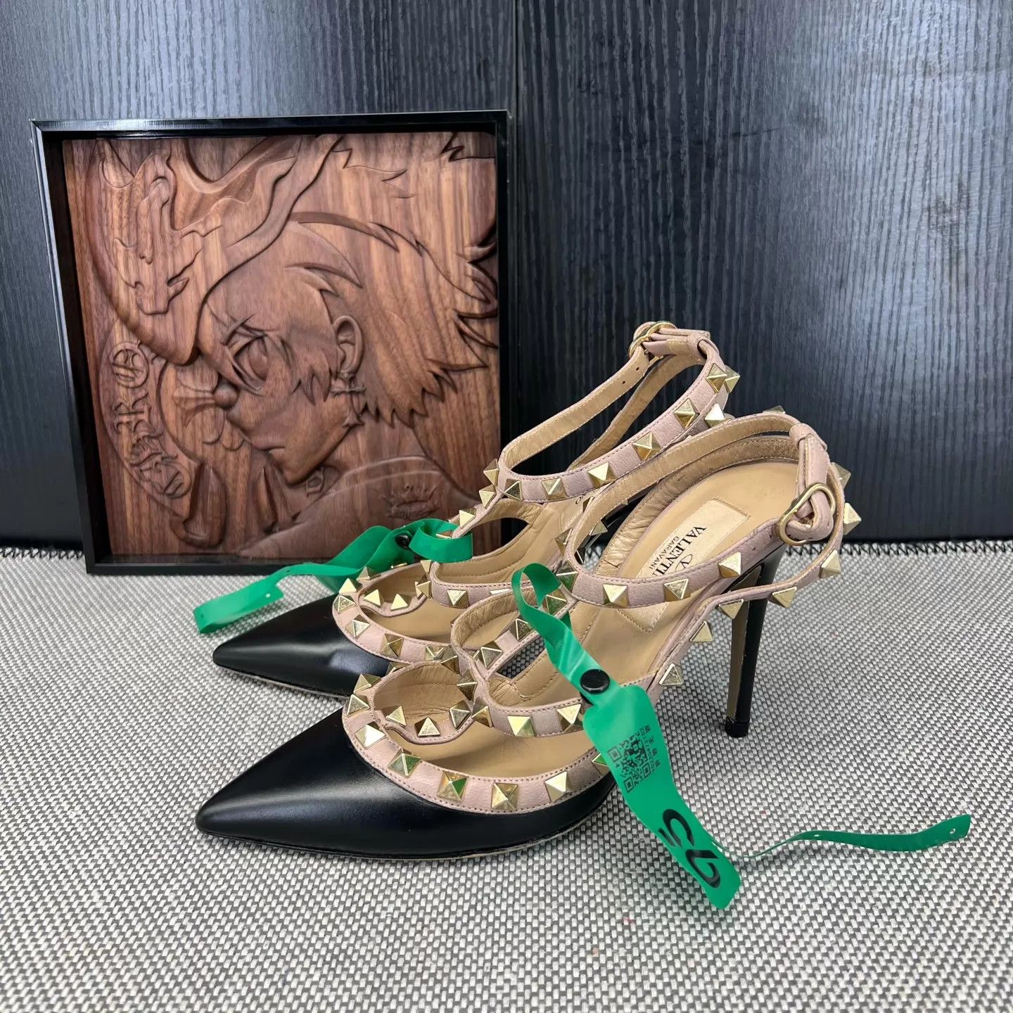 Valentino Valentino Rockstud Heels 35 Worn Once Original Box Size US 4.5 / IT 34.5 - 1 Thumbnail