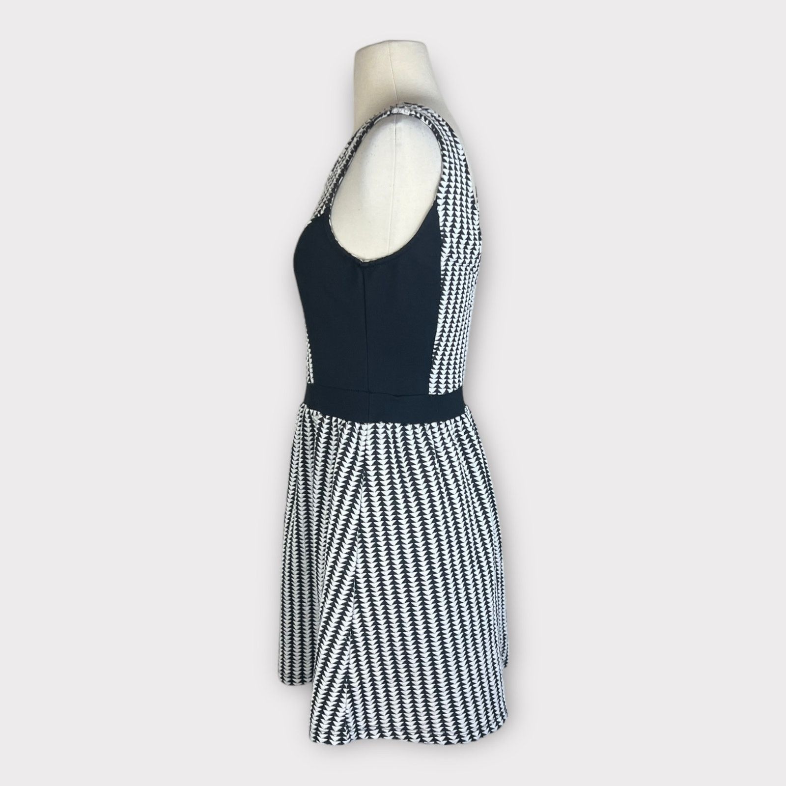 Macys Charming Charlie | Retro Black Check Dress Size S / US 4 / IT 40 - 2 Thumbnail