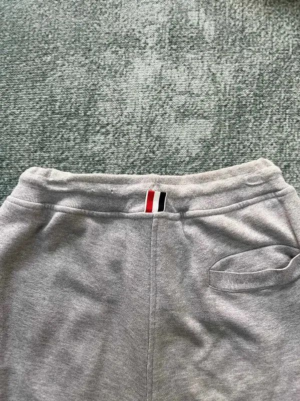 Thom Browne Thom Browne Gray Striped Casual Pants . Size US 27 - 9 Thumbnail
